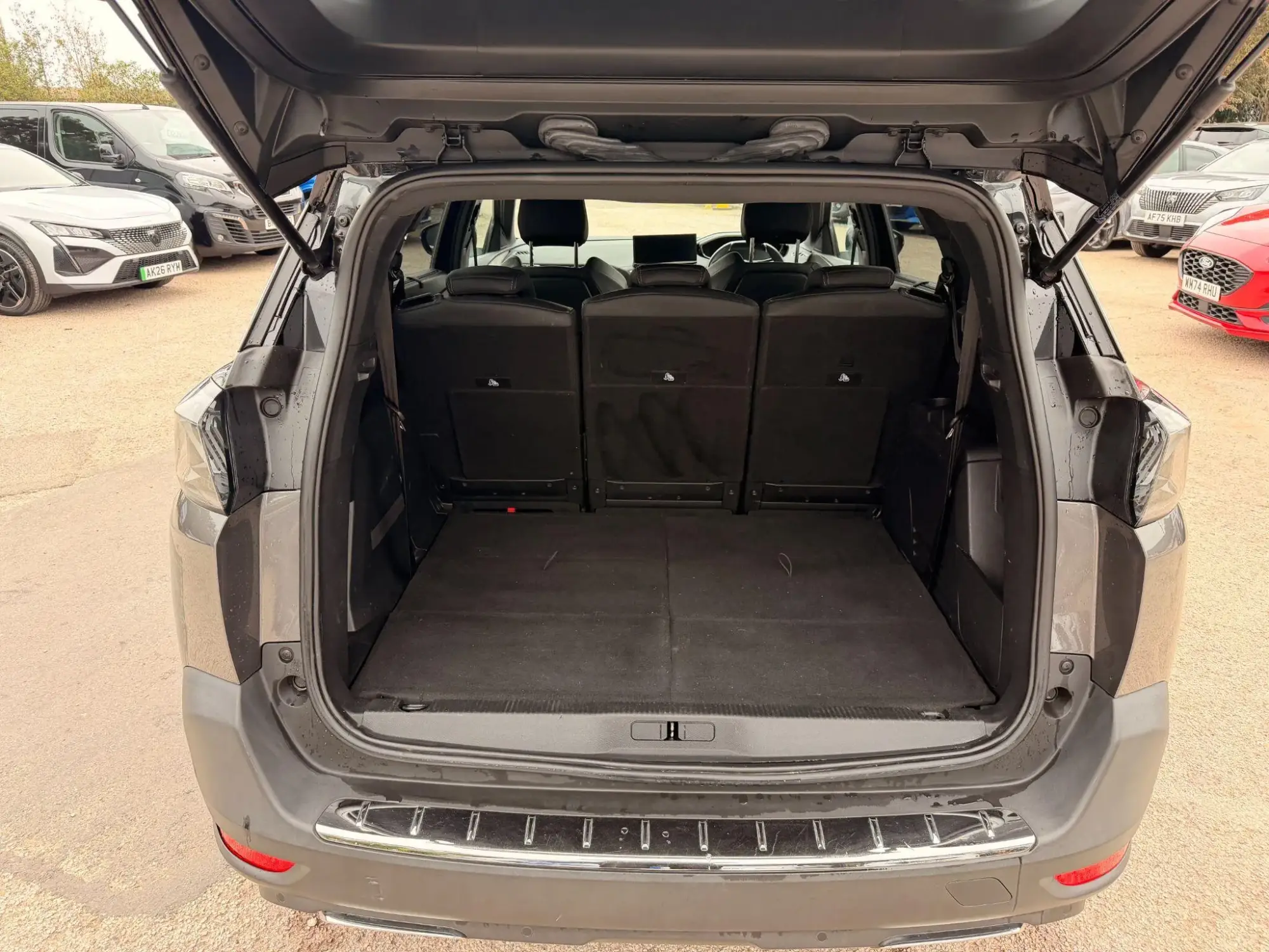Peugeot 5008 Image 24