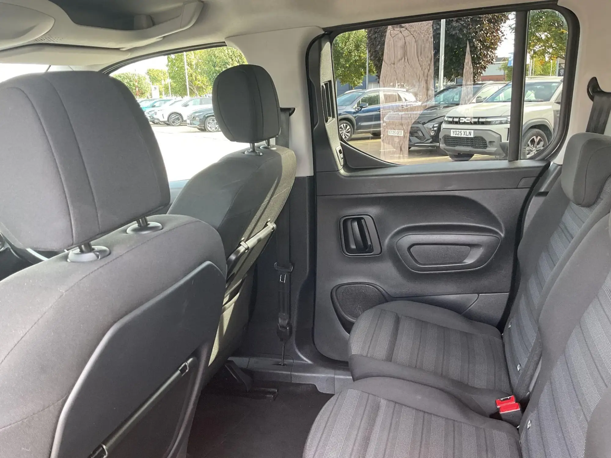 Vauxhall Combo Life Image 18 Vauxhall Combo Life Image 18
