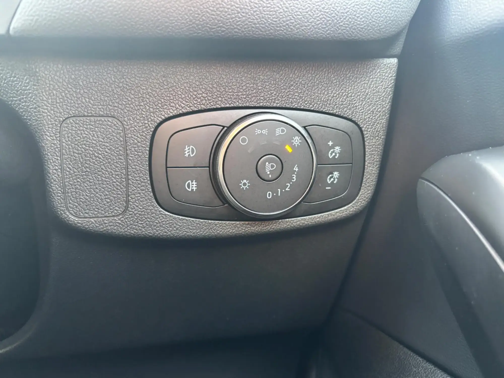 Ford Focus Estate Image 16 Ford Focus Estate Image 16
