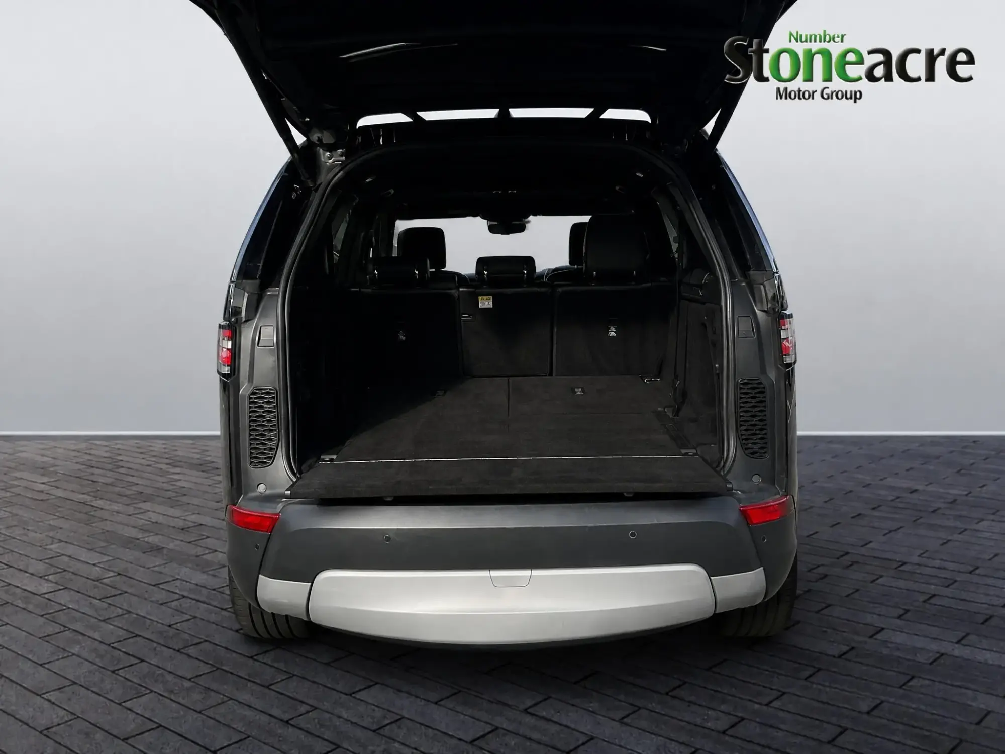 Land Rover Discovery Image 11 Land Rover Discovery Image 11