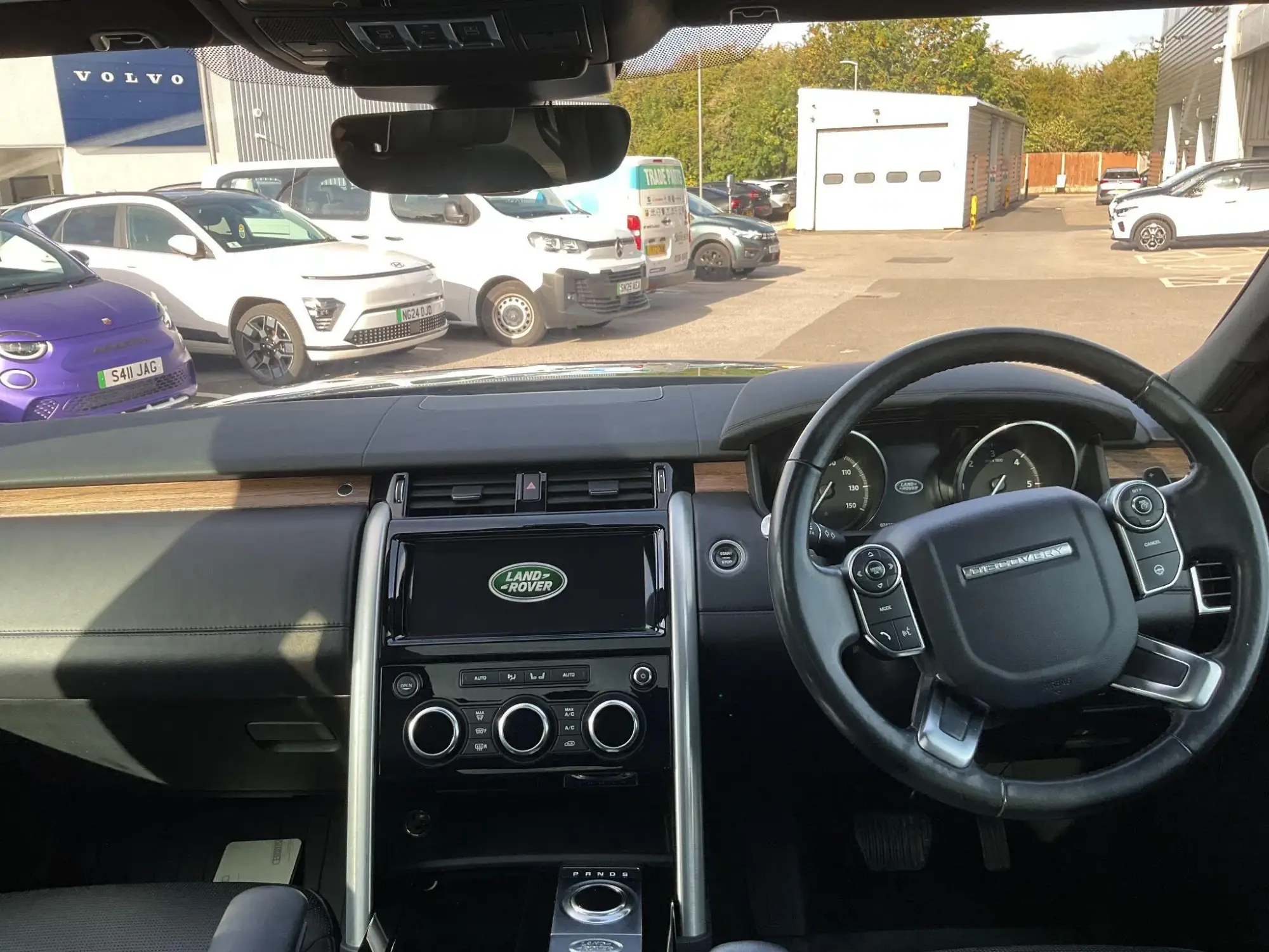 Land Rover Discovery Image 17 Land Rover Discovery Image 17