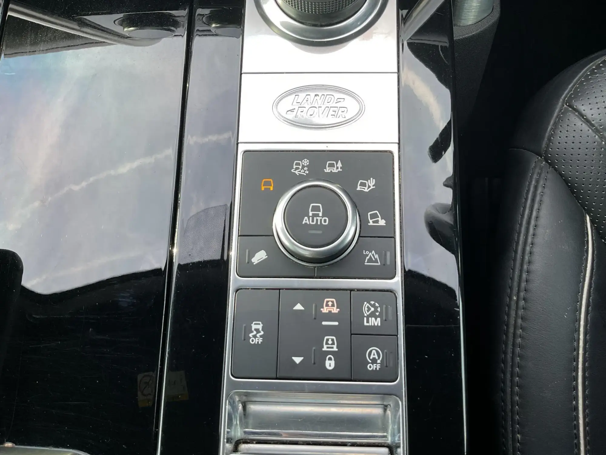 Land Rover Discovery Image 20 Land Rover Discovery Image 20