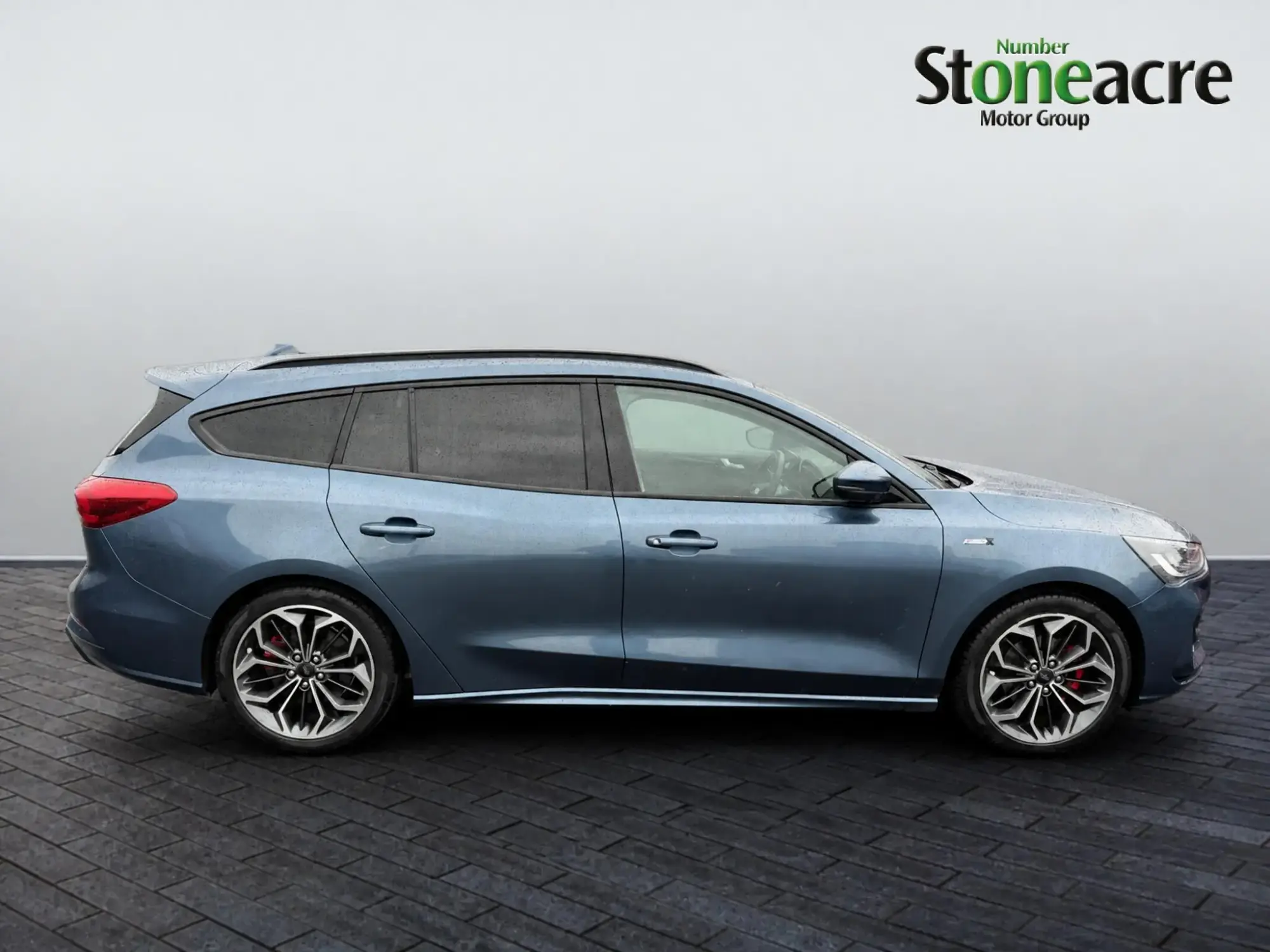 Ford Focus Image 2