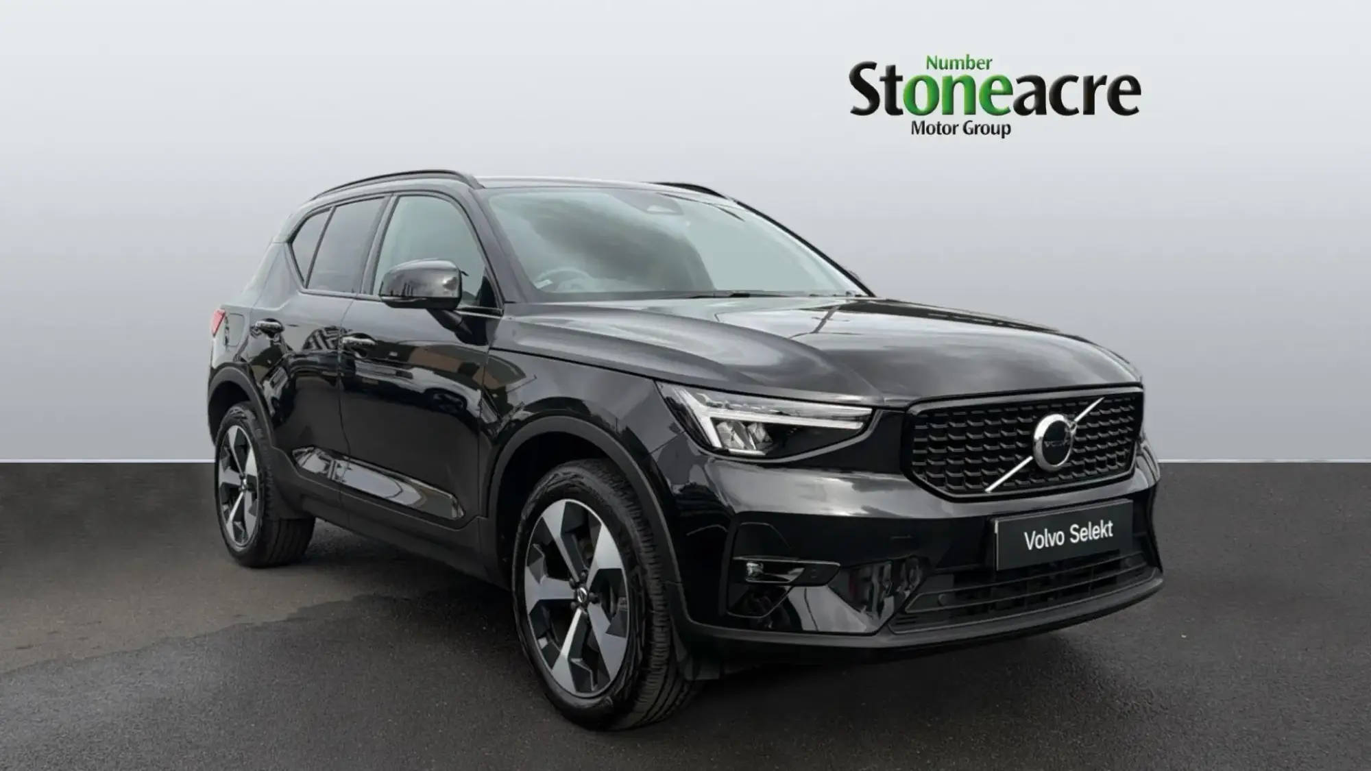 Volvo XC40 Image 1