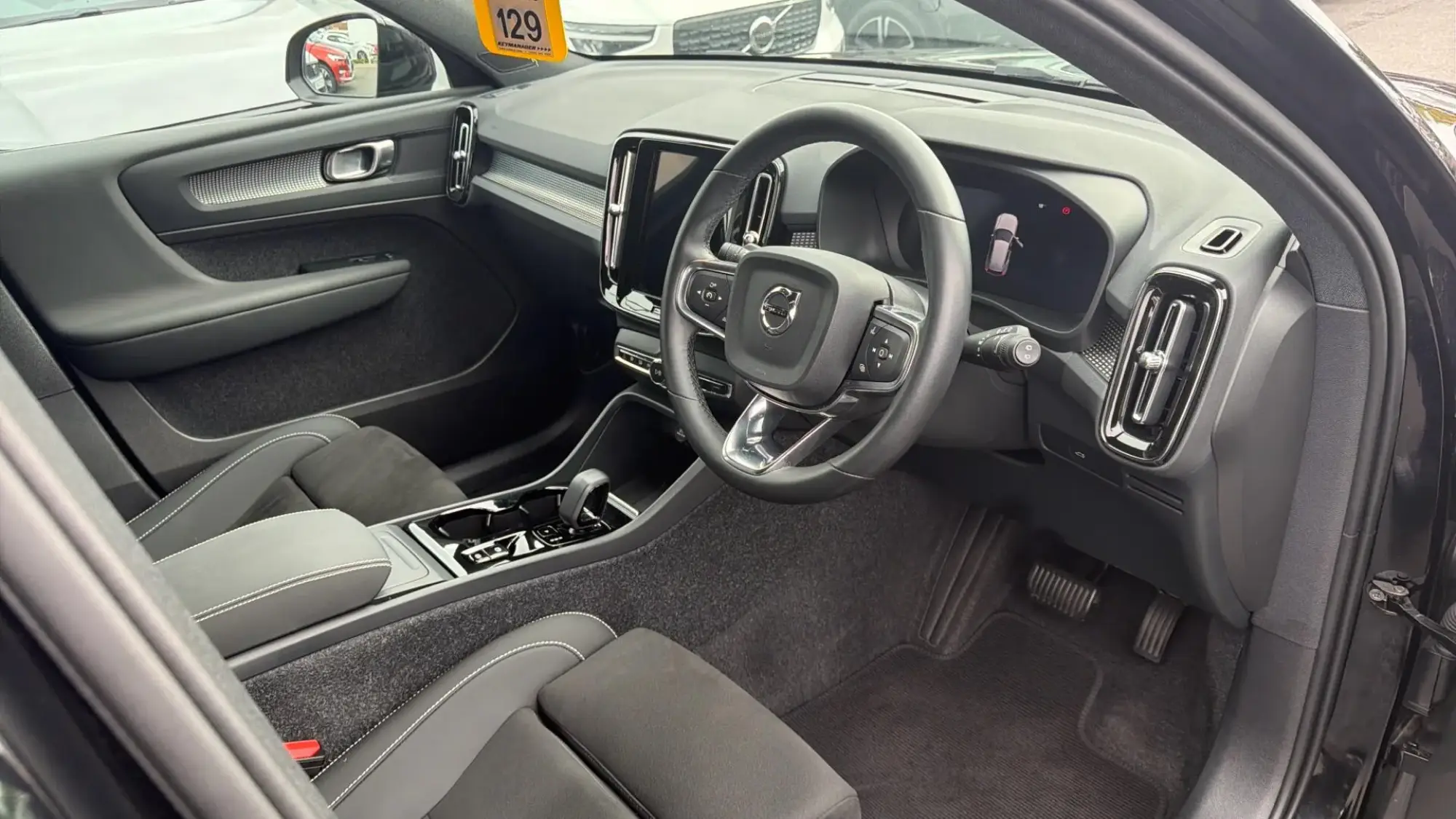 Volvo XC40 Image 4