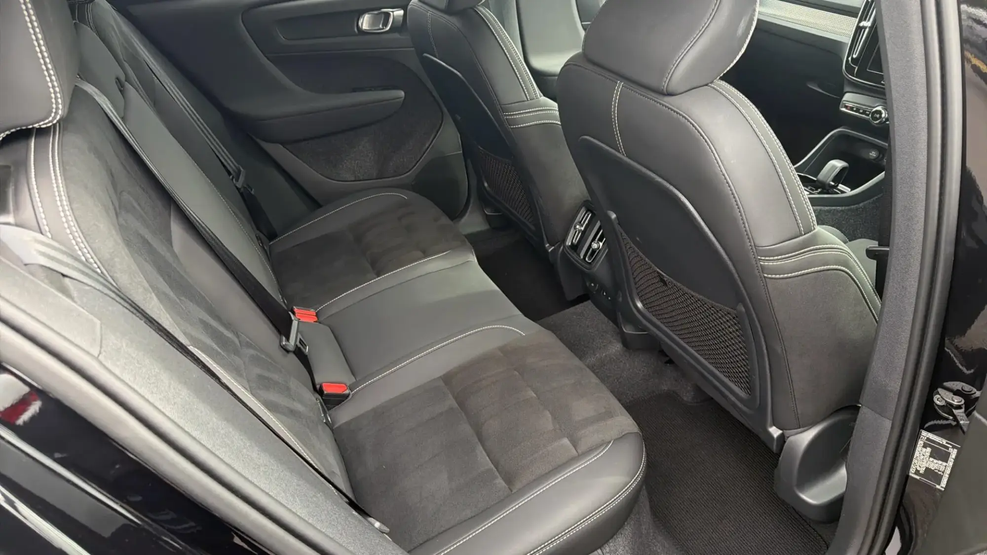 Volvo XC40 Image 6