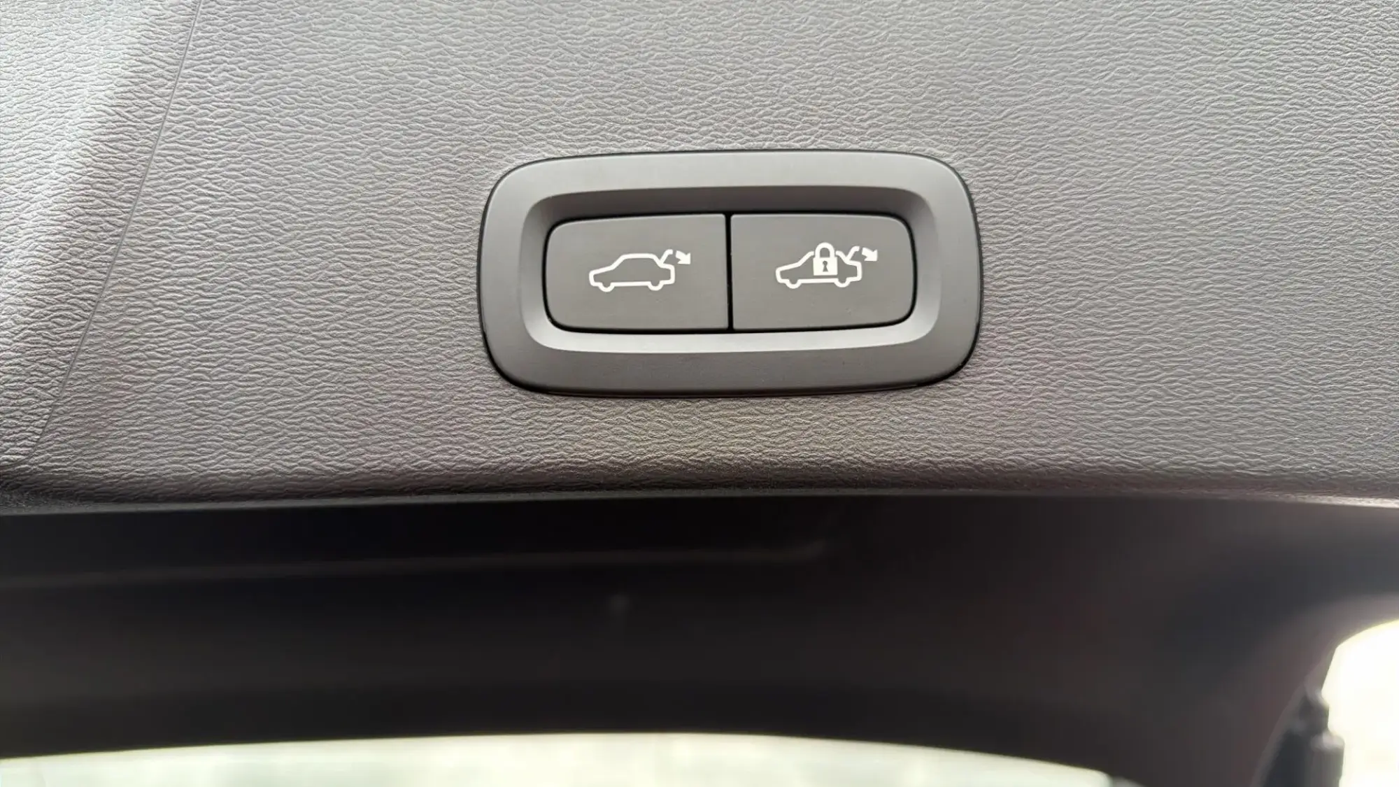 Volvo XC40 Image 14
