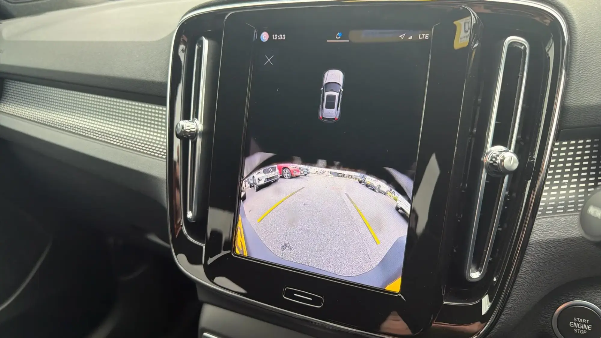 Volvo XC40 Image 24