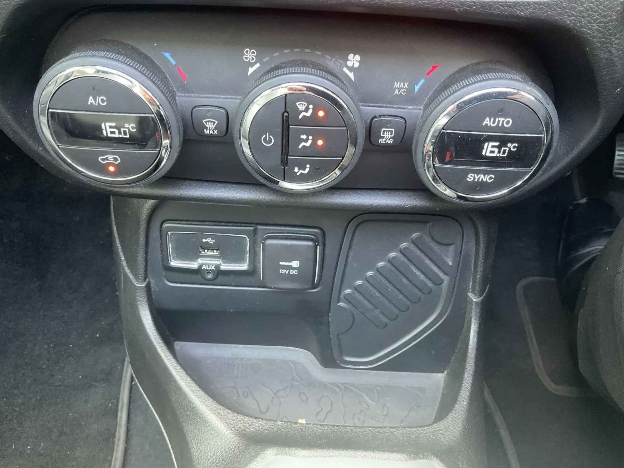 Jeep Renegade Image 16 Jeep Renegade Image 16