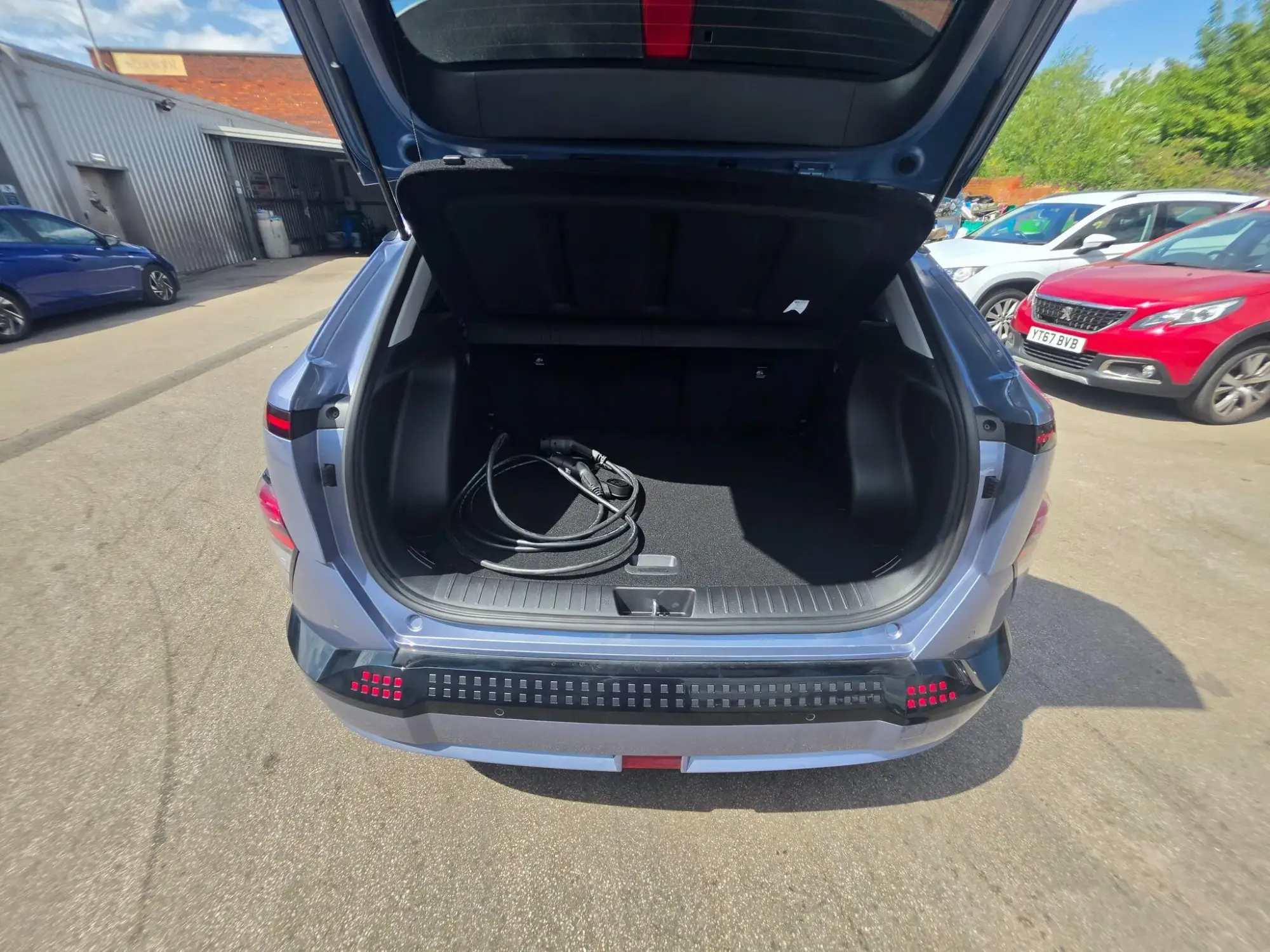 Hyundai KONA Electric Image 33