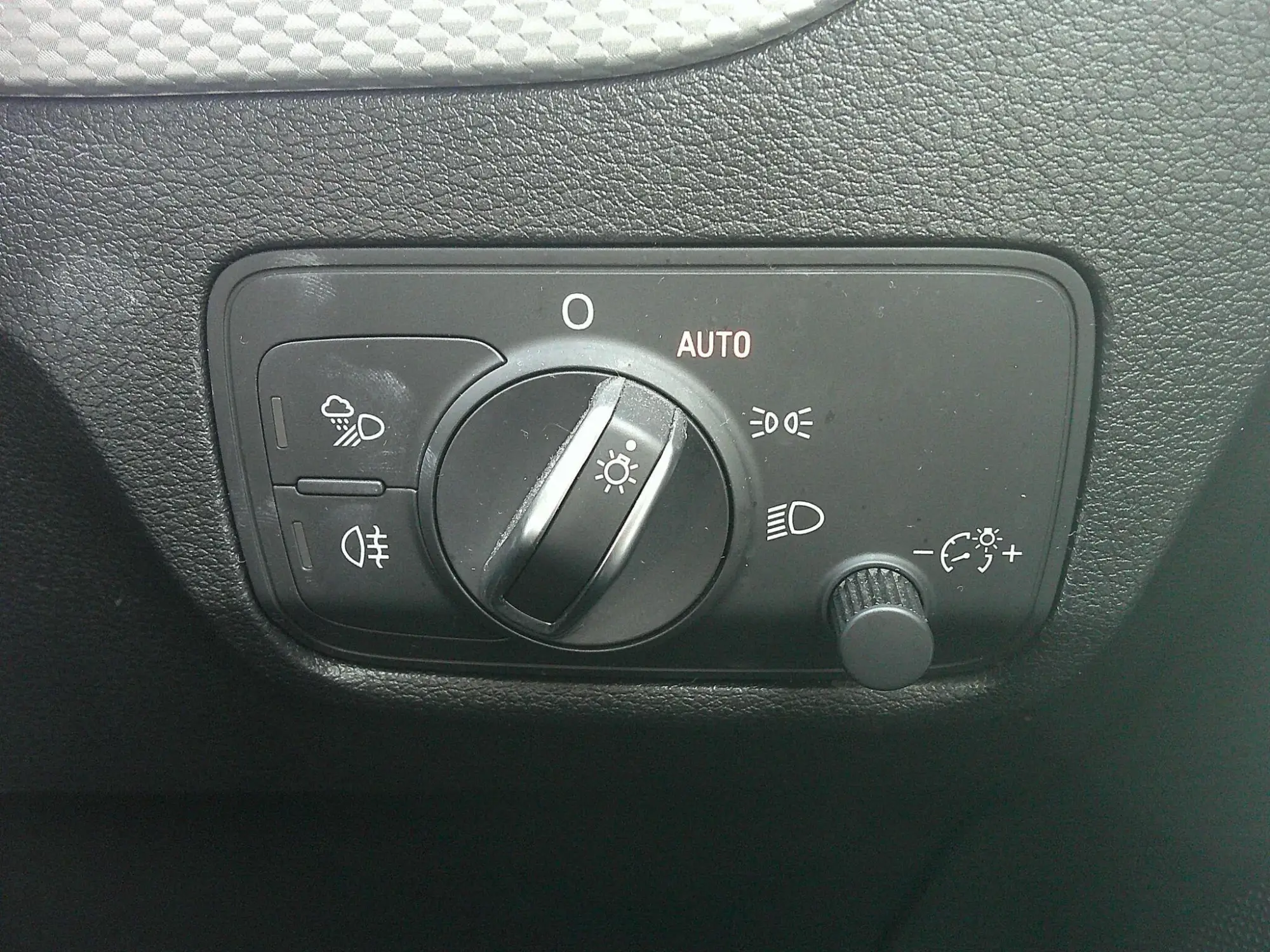 Audi Q2 Image 18 Audi Q2 Image 18