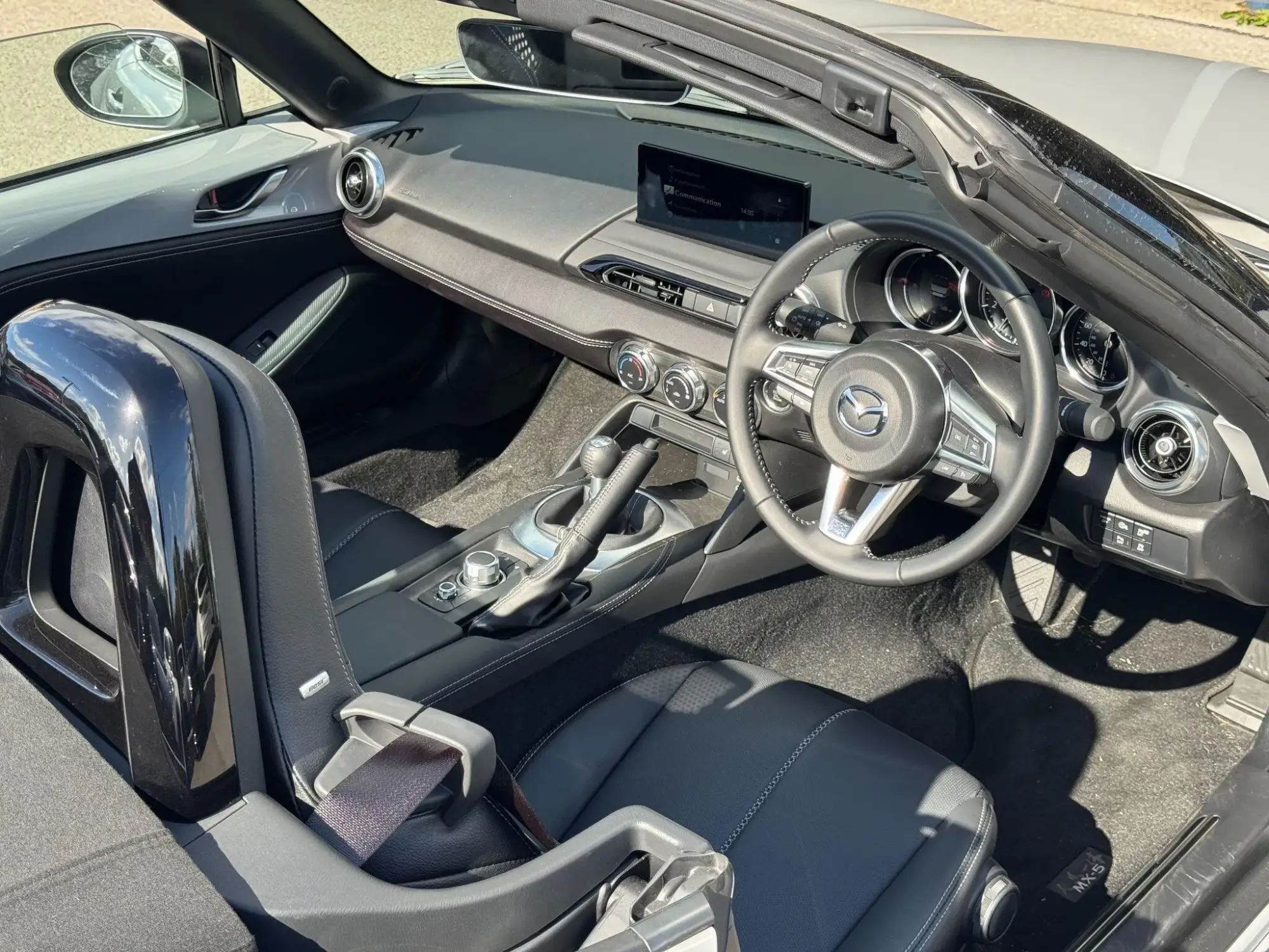 Mazda MX-5 Image 11