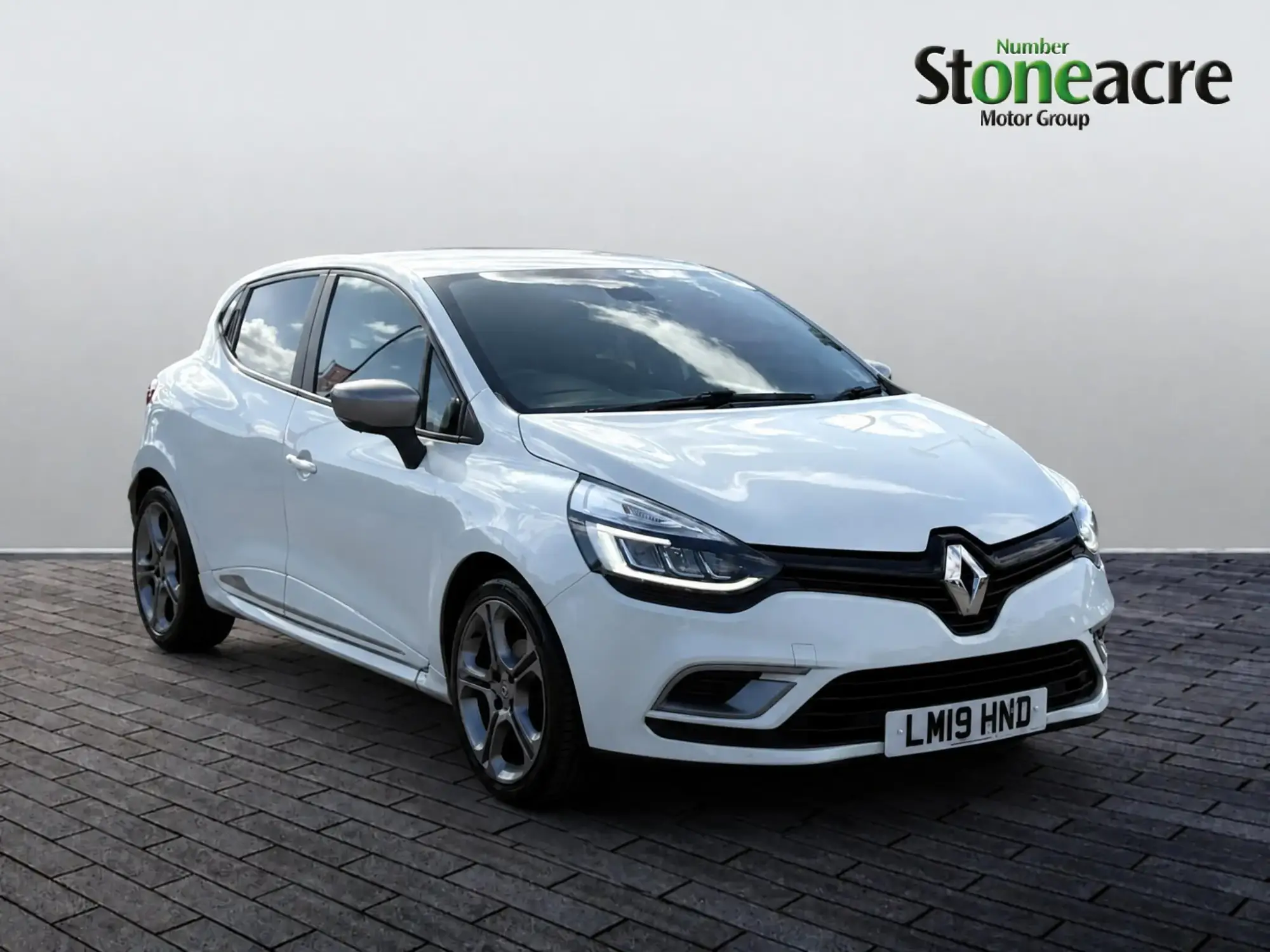 Renault Clio Image 1 Renault Clio Image 1