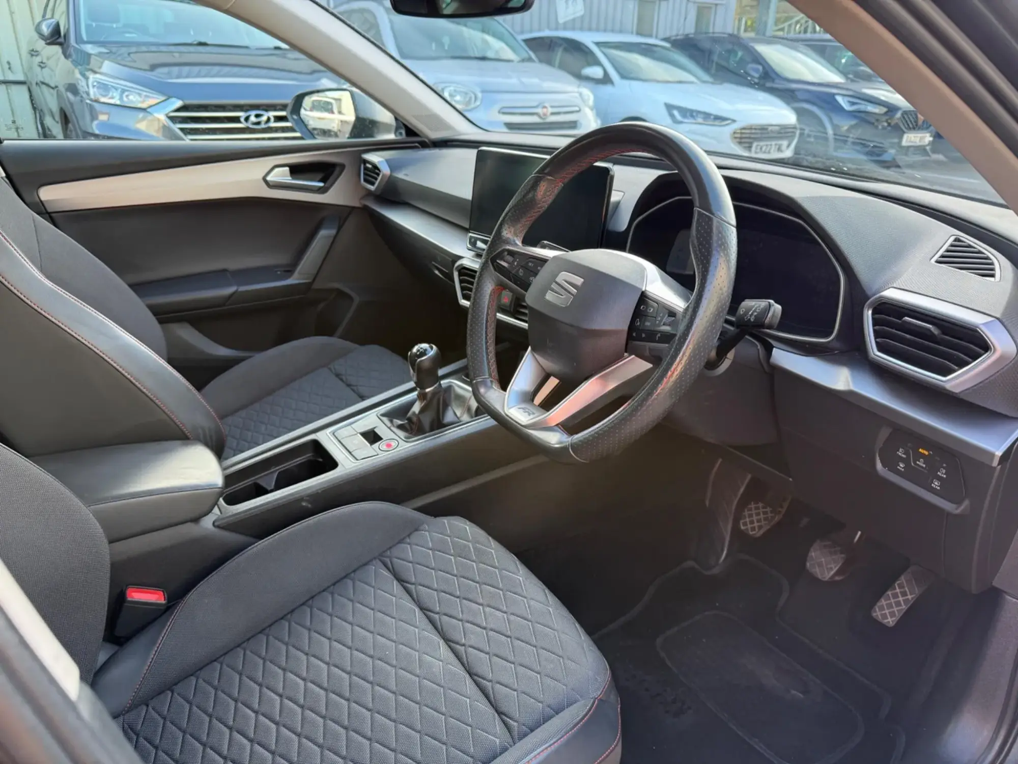 SEAT Leon Image 12 SEAT Leon Image 12