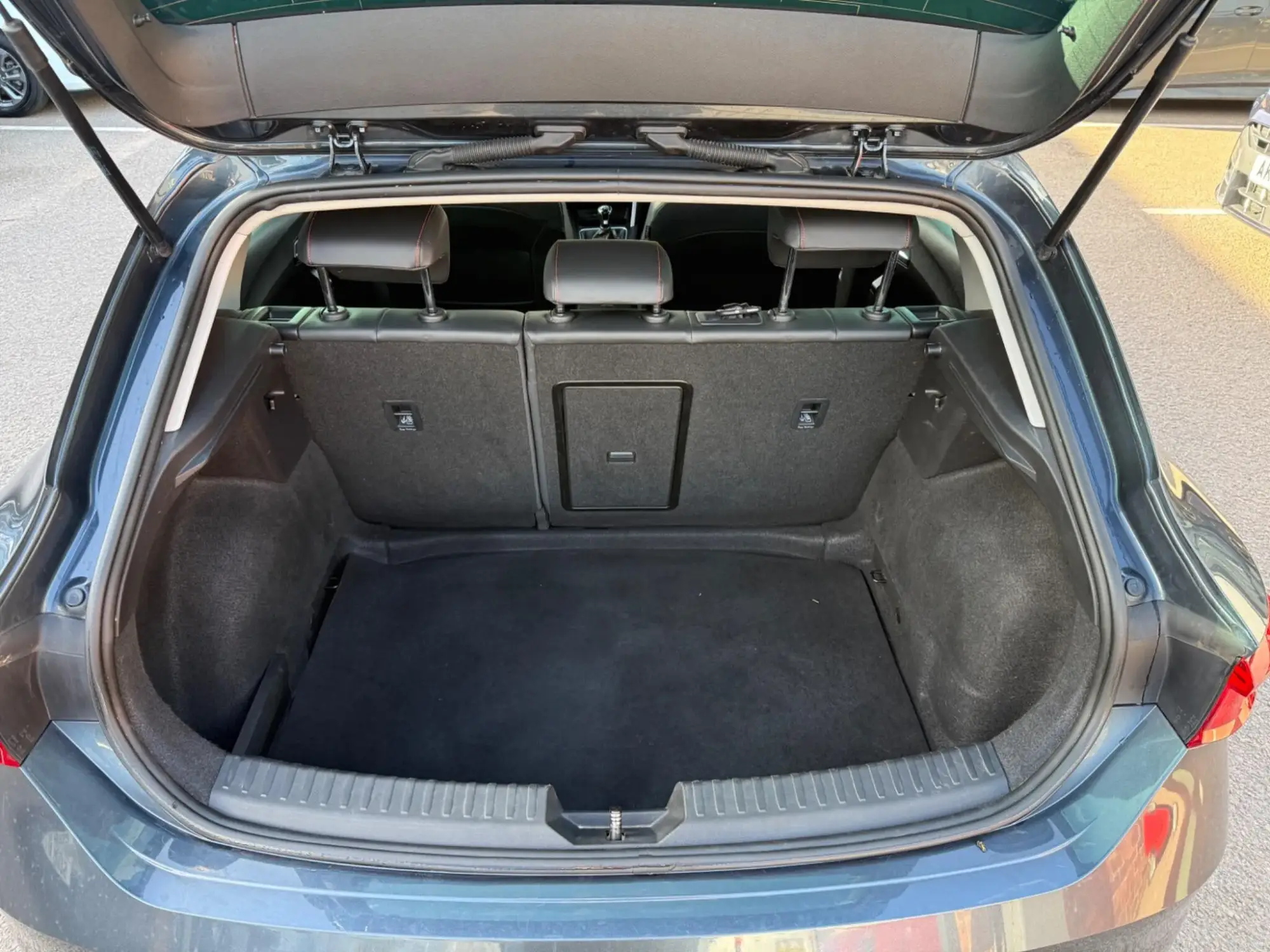 SEAT Leon Image 25 SEAT Leon Image 25