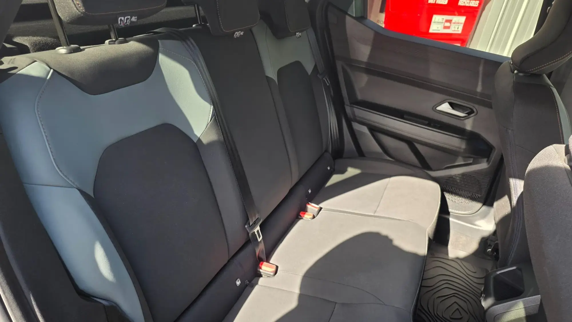 Dacia Duster Image 25