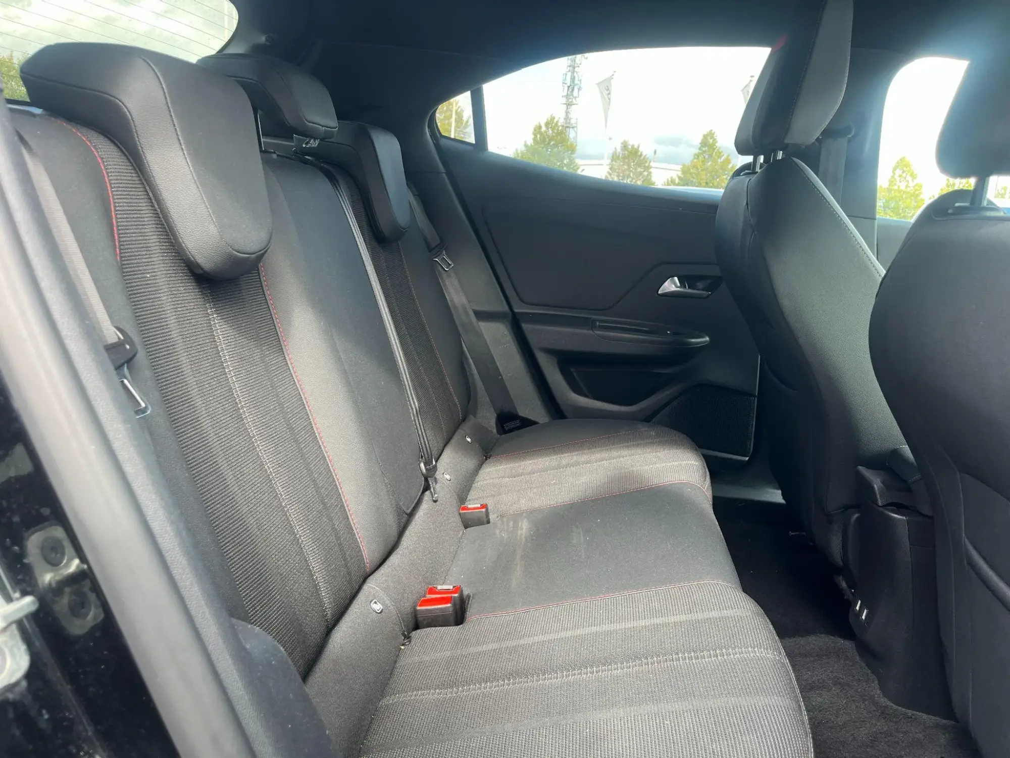 Vauxhall Mokka Image 12 Vauxhall Mokka Image 12