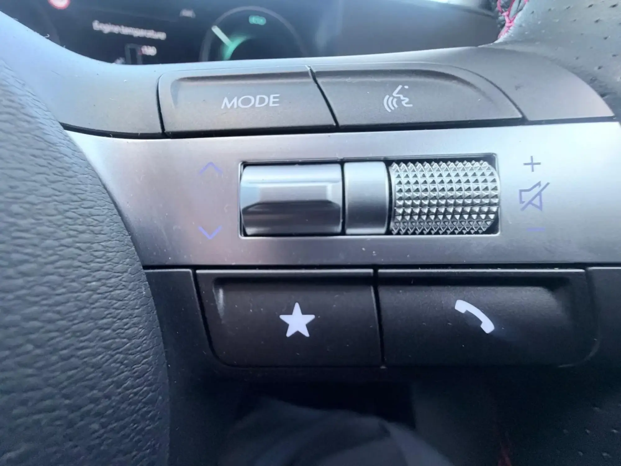 Hyundai KONA Image 14