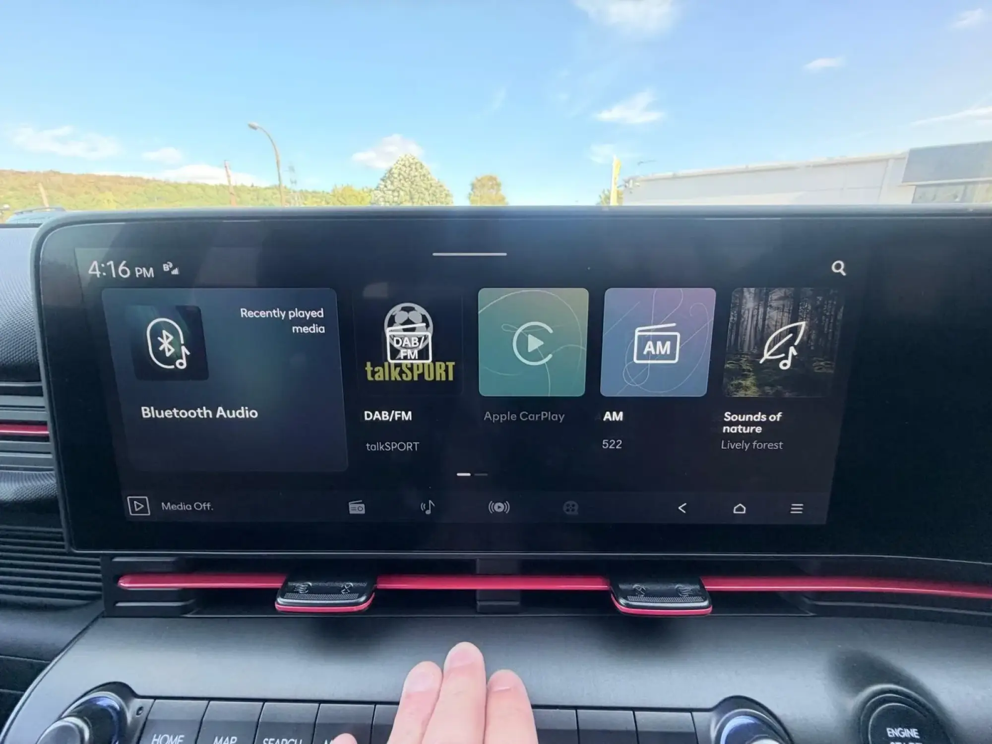 Hyundai KONA Image 22