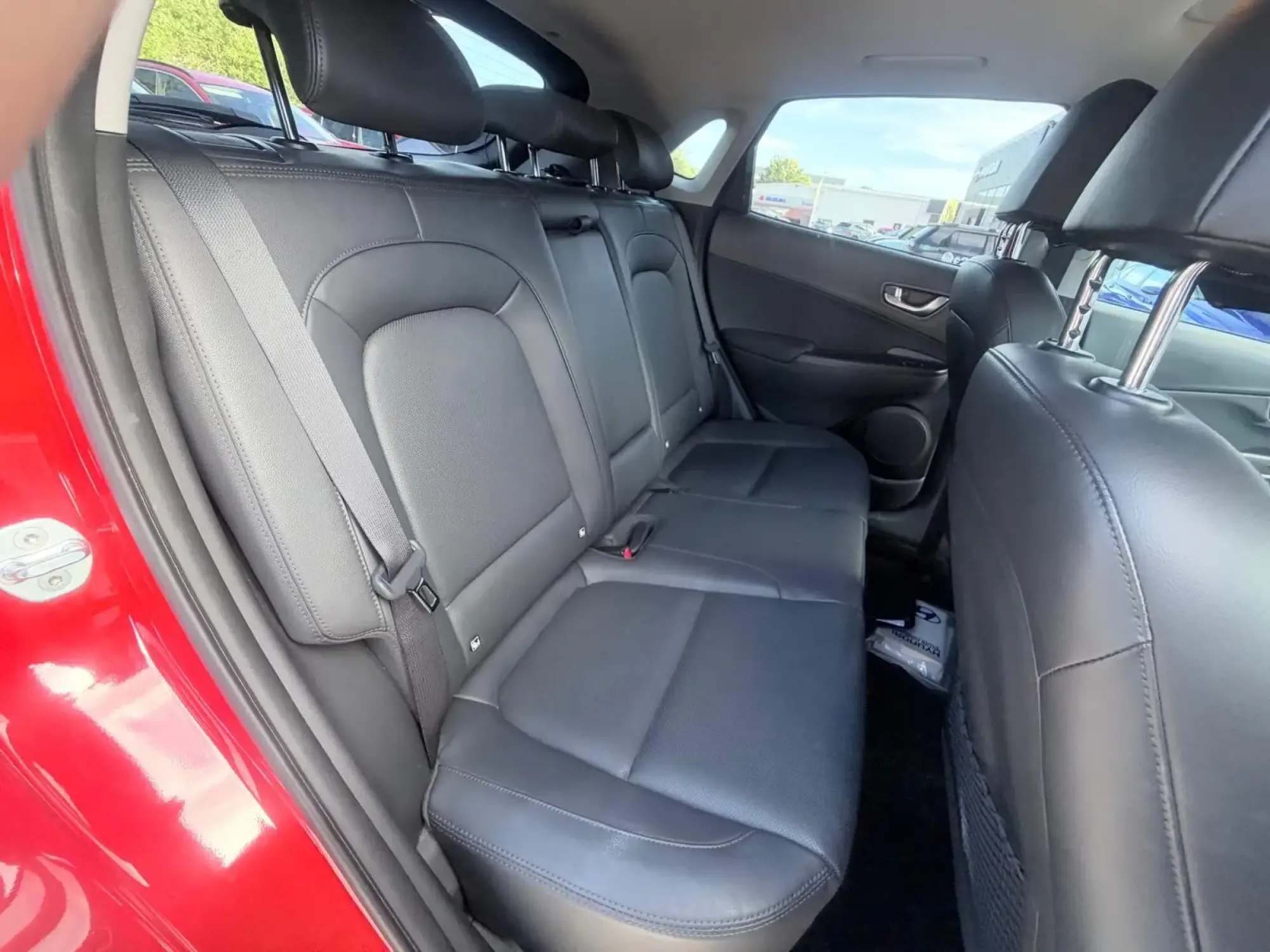 Hyundai KONA Hybrid Image 11