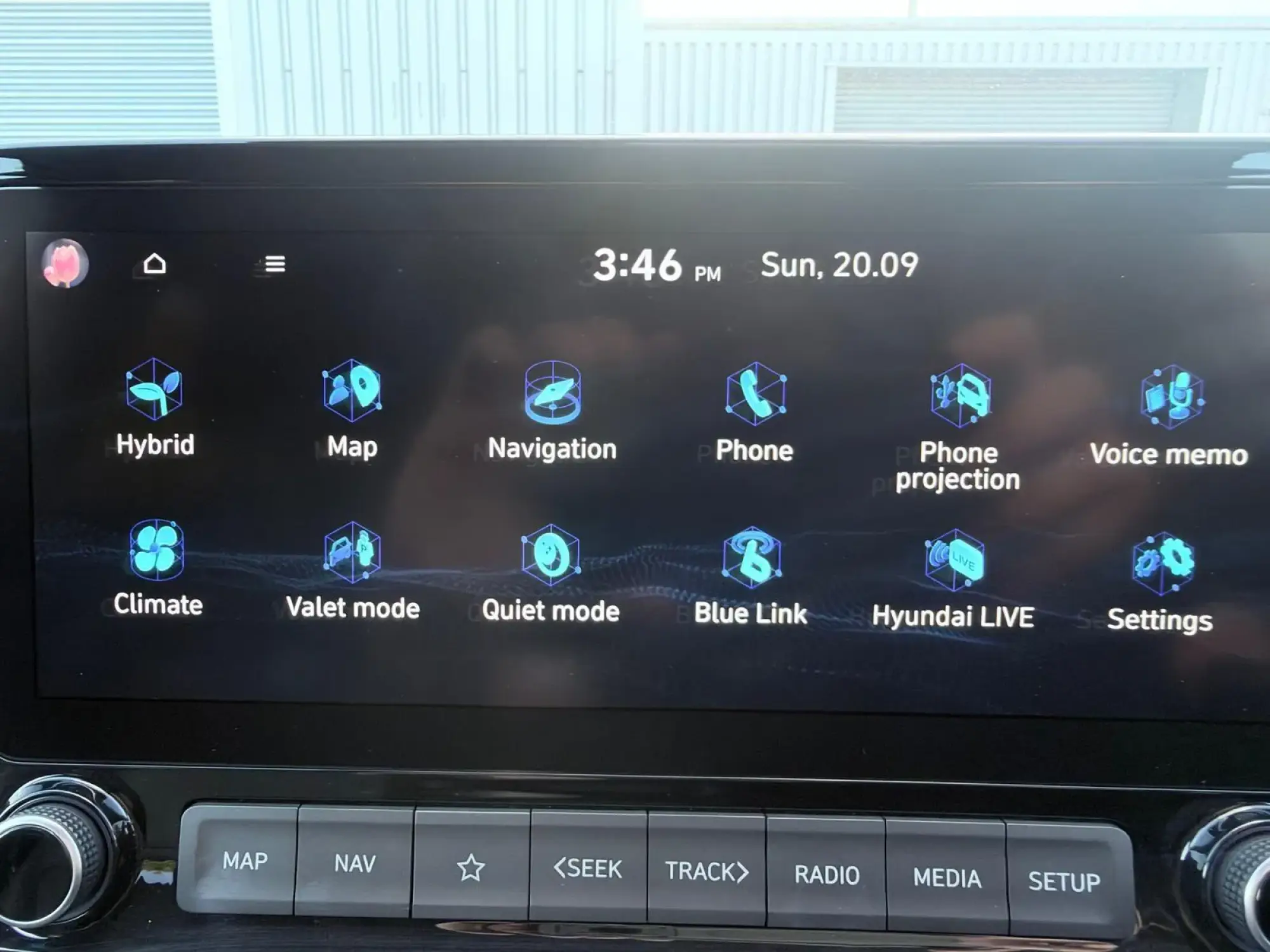 Hyundai KONA Hybrid Image 23