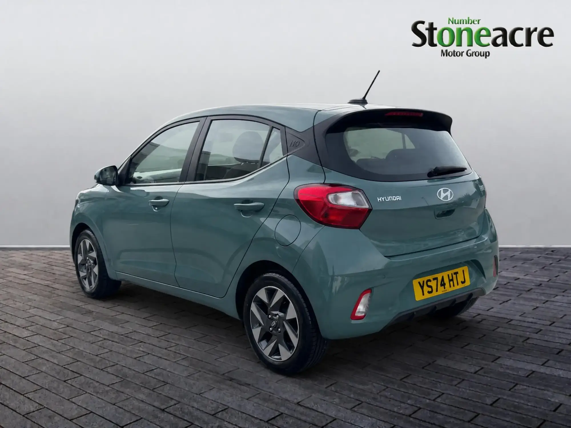 Hyundai i10 Image 5 Hyundai i10 Image 5