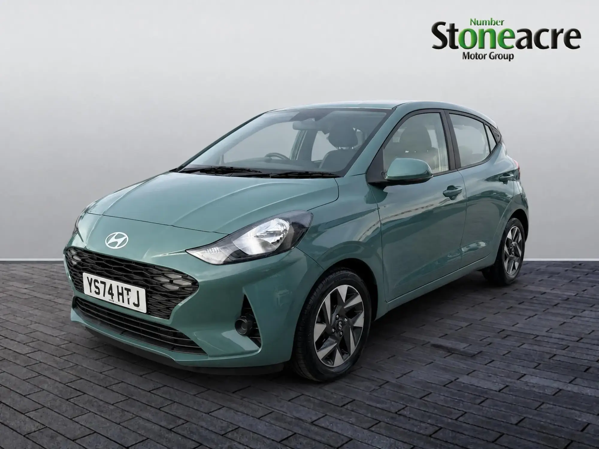 Hyundai i10 Image 7 Hyundai i10 Image 7