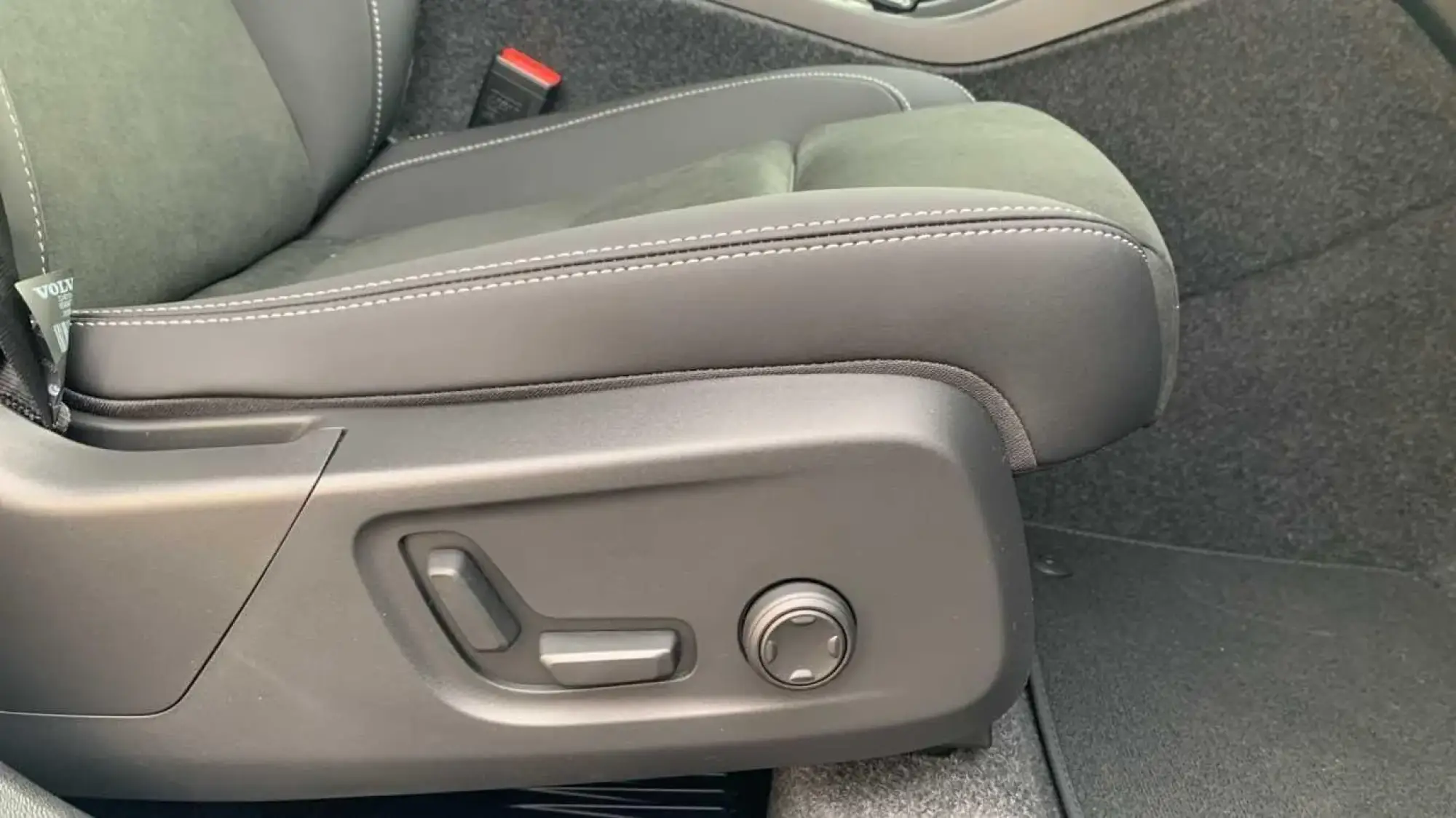Volvo XC40 Image 14 Volvo XC40 Image 14