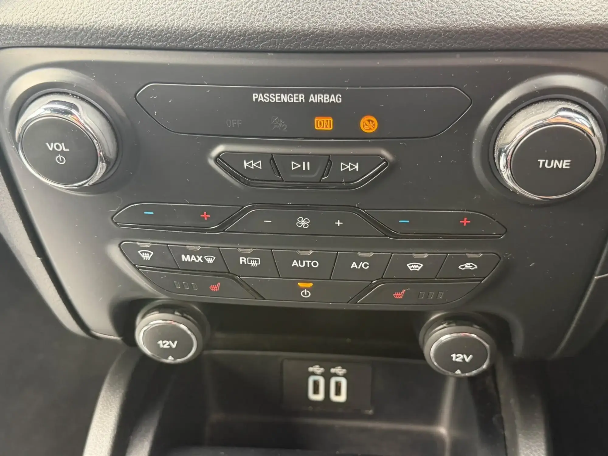 Ford Ranger Image 17