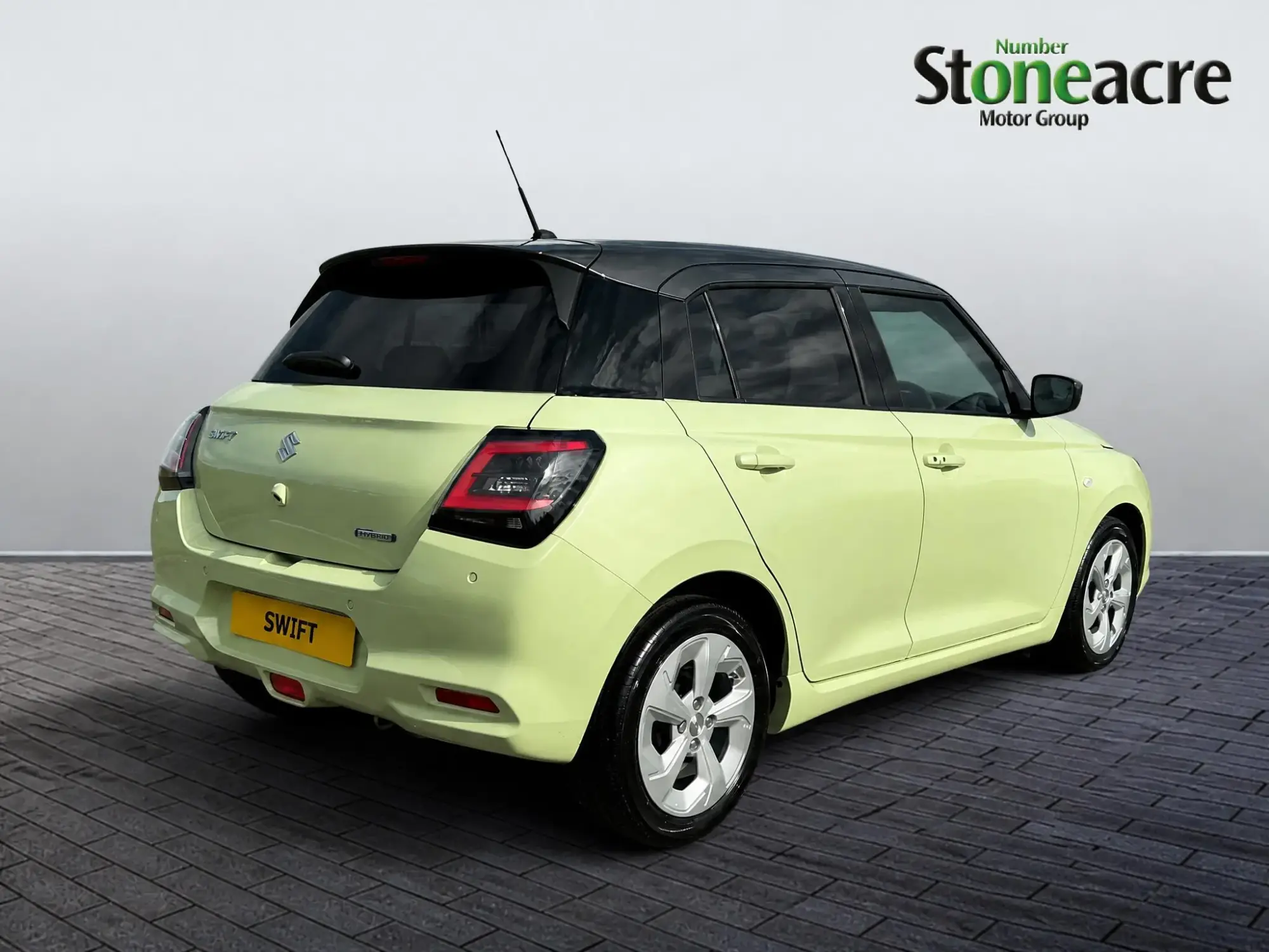 Suzuki Swift 1.2 MHEV Motion Euro 6 (s/s) 5dr NK76OMW Image 2 Suzuki Swift 1.2 MHEV Motion Euro 6 (s/s) 5dr NK76OMW Image 2