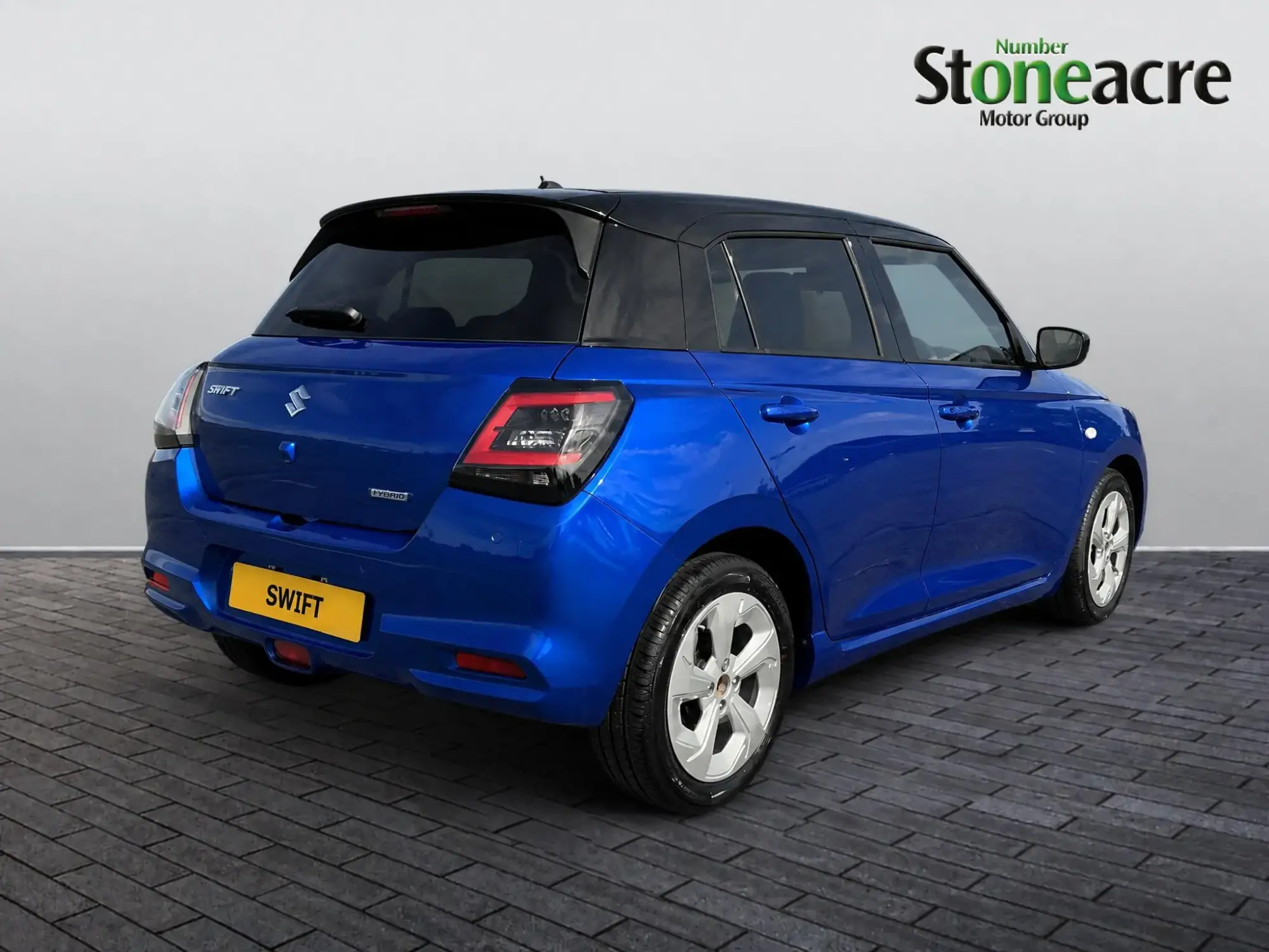 Suzuki Swift 1.2 MHEV Motion Euro 6 (s/s) 5dr NK76OMY Image 2 Suzuki Swift 1.2 MHEV Motion Euro 6 (s/s) 5dr NK76OMY Image 2