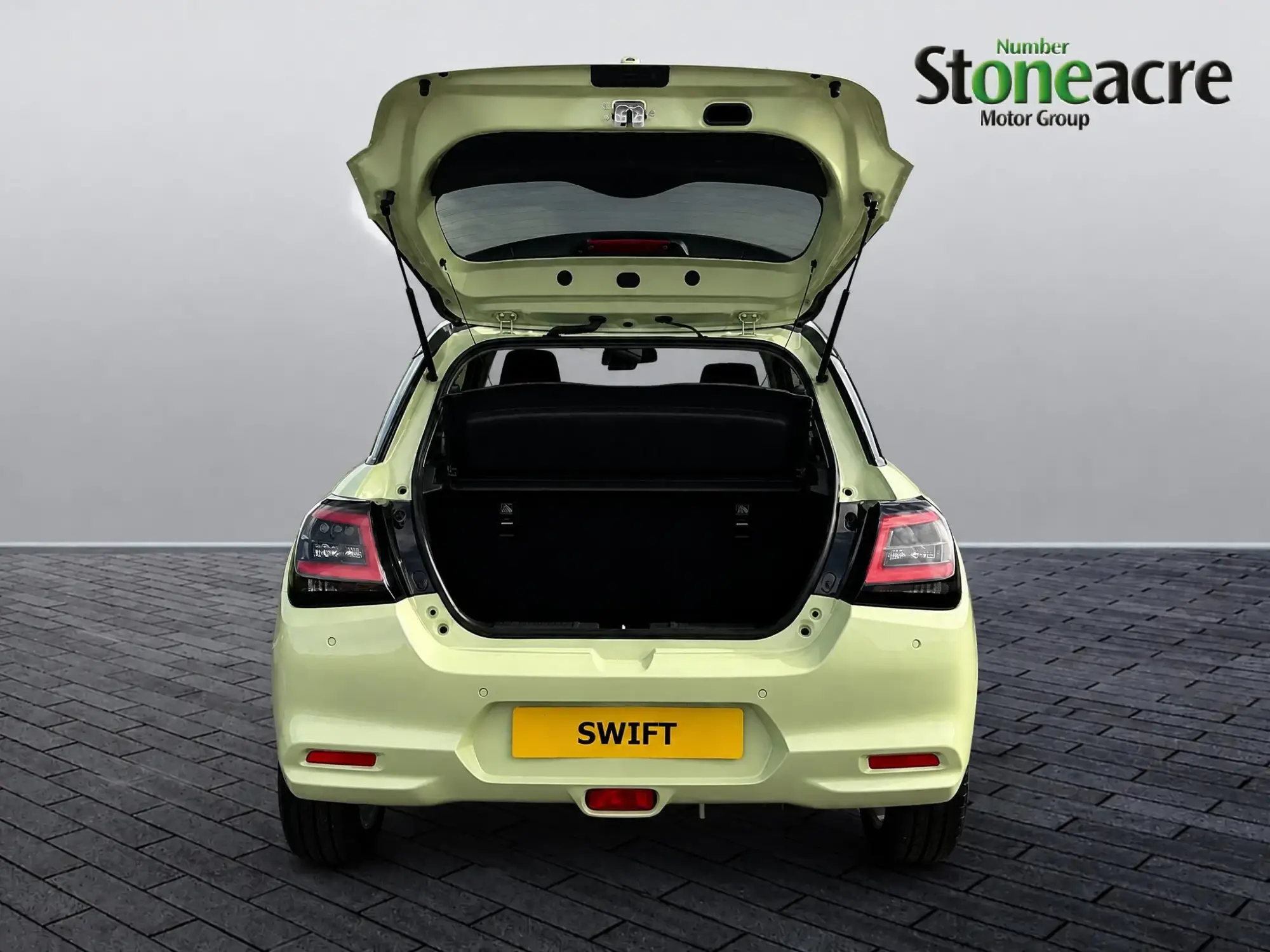 Suzuki Swift Image 9 Suzuki Swift Image 9