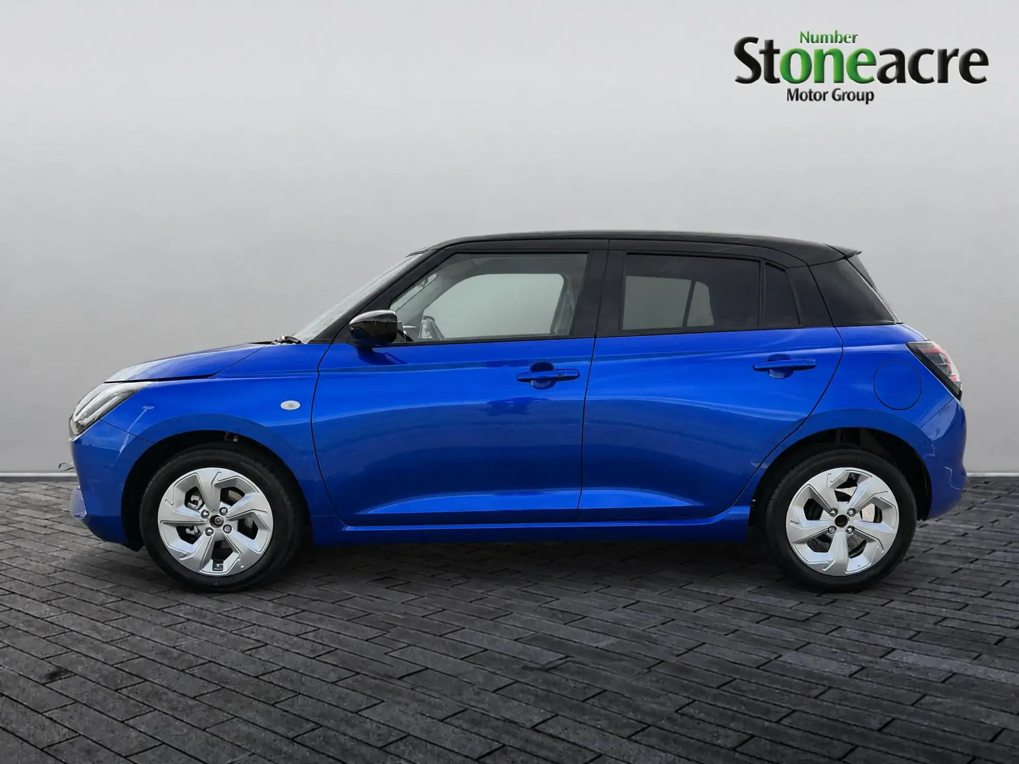 Suzuki Swift Image 8 Suzuki Swift Image 8