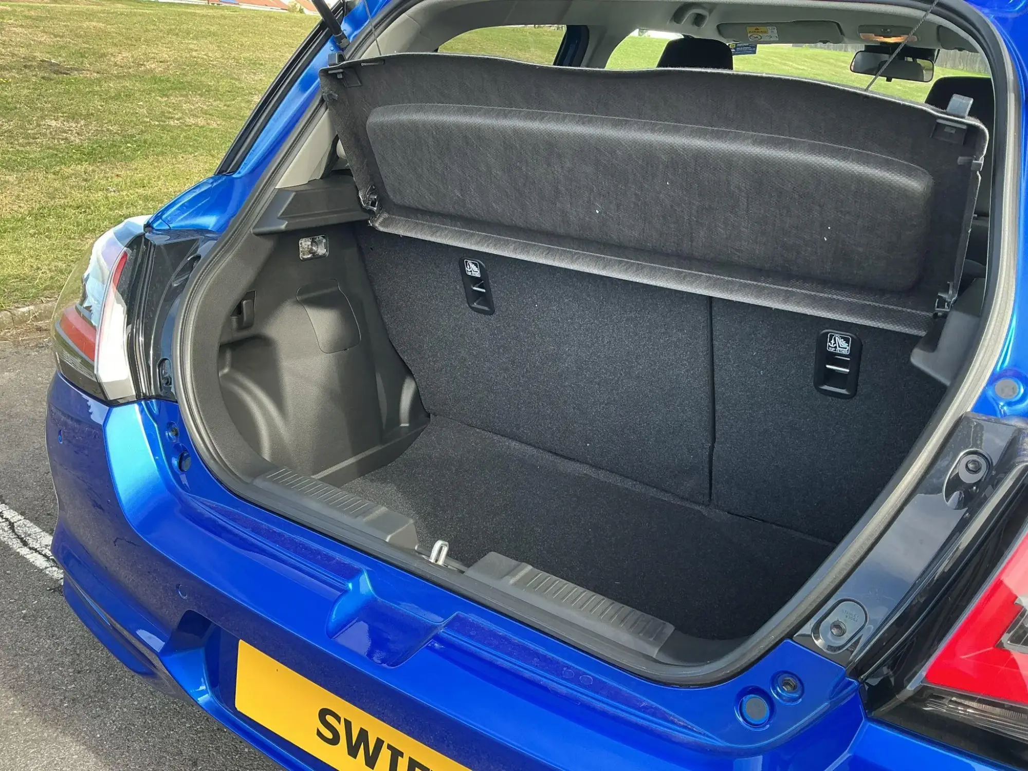 Suzuki Swift Image 9 Suzuki Swift Image 9