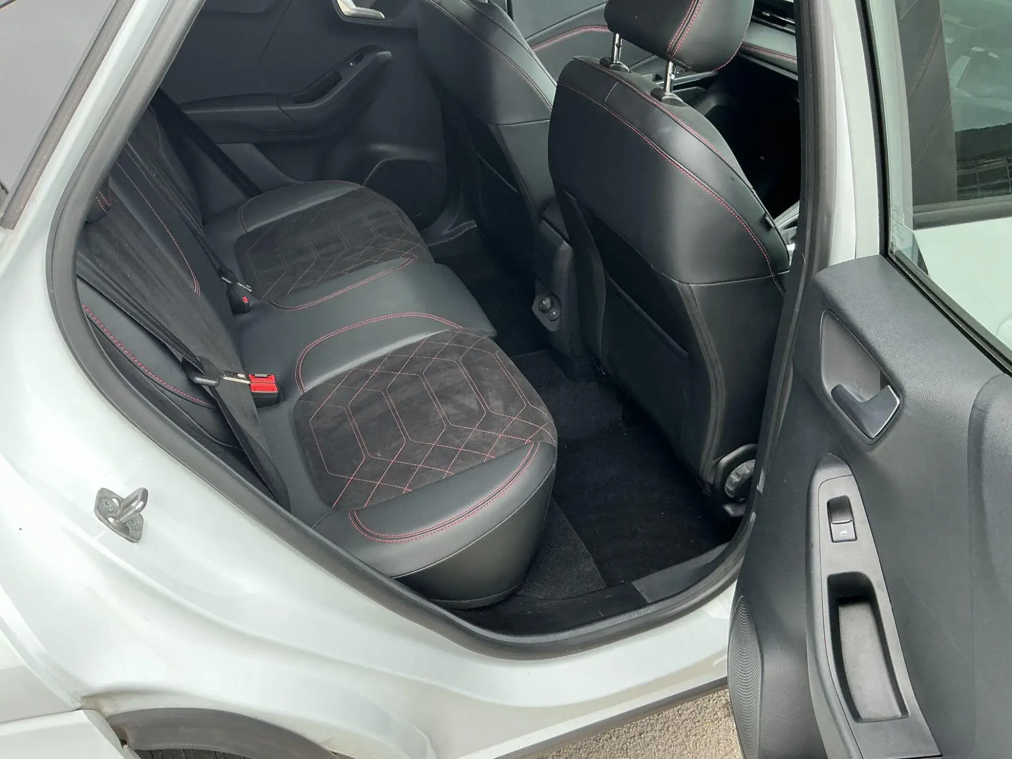 Ford Puma Image 13