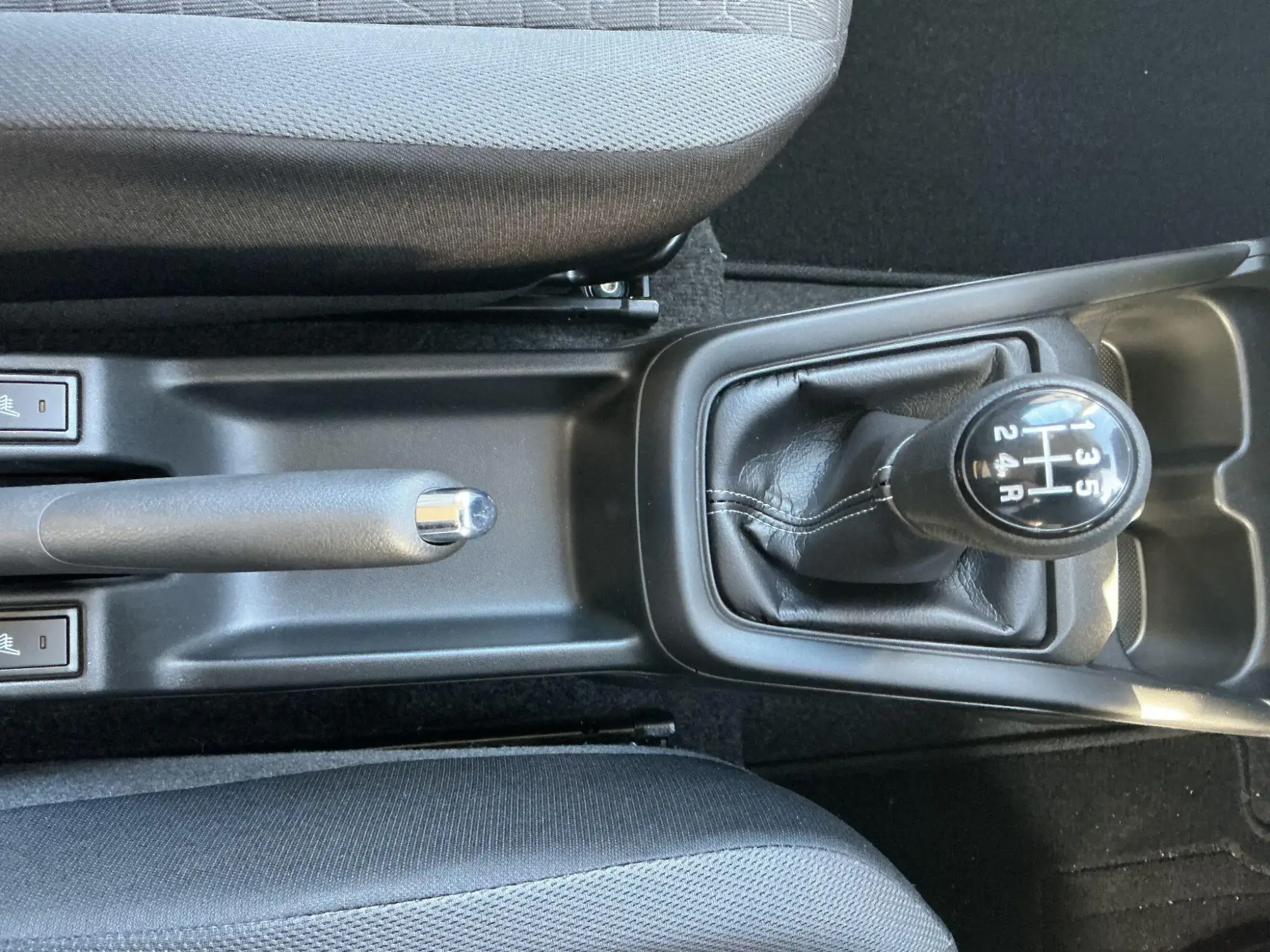 Suzuki Swift Image 34 Suzuki Swift Image 34