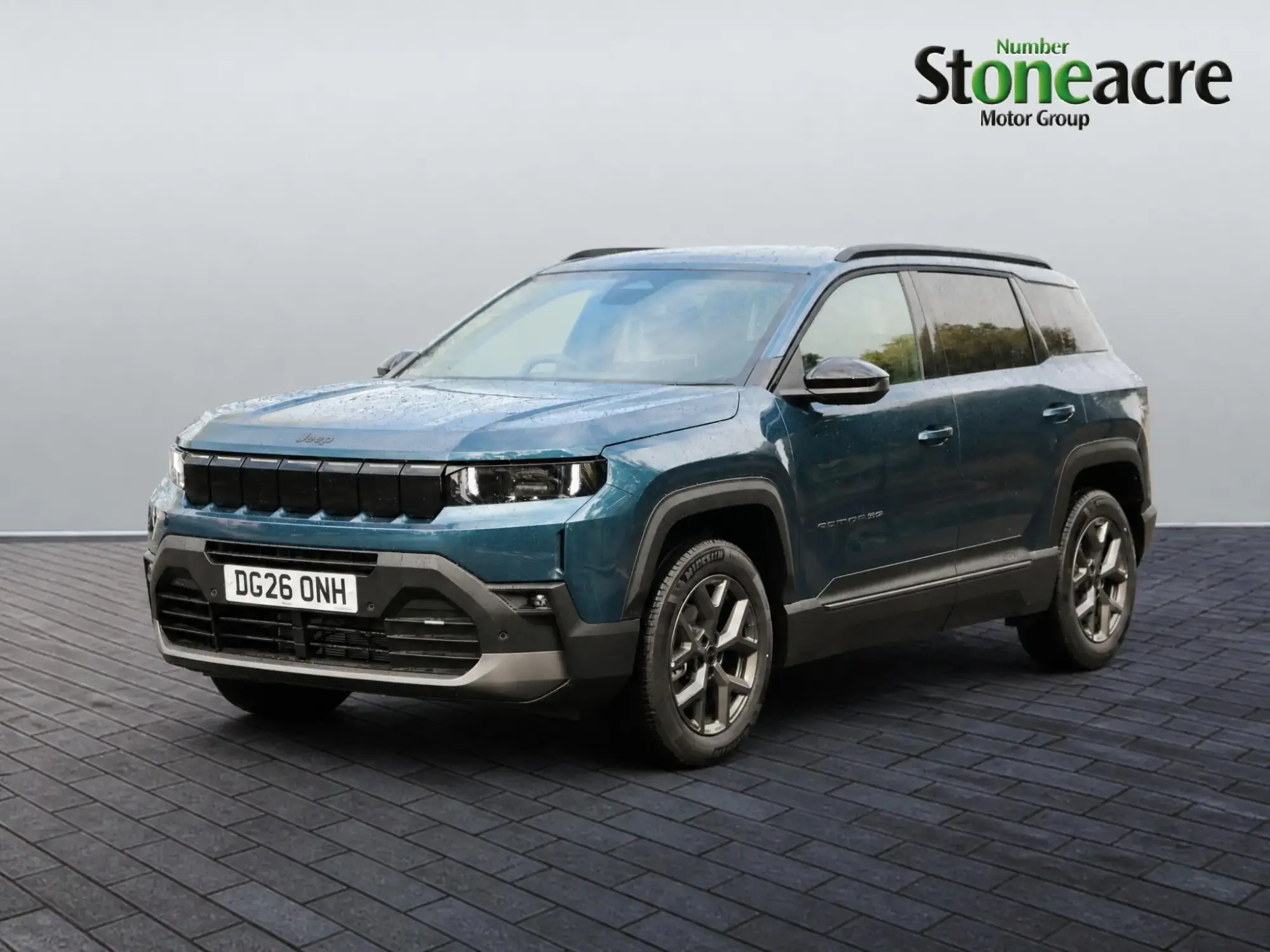 Jeep Compass 1.2 e-Hybrid Summit DCT Euro 6 (s/s) 5dr DG26ONH Image 3 Jeep Compass 1.2 e-Hybrid Summit DCT Euro 6 (s/s) 5dr DG26ONH Image 3