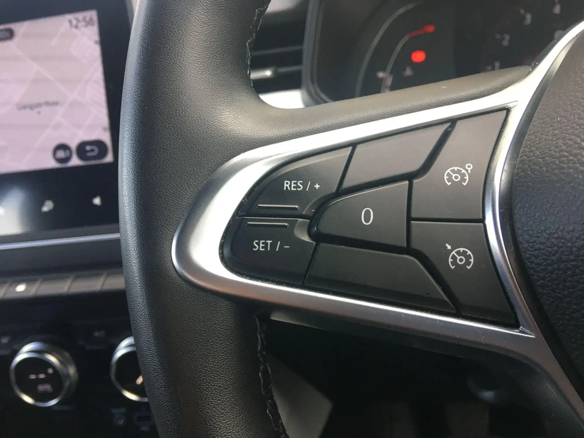 Renault Clio Image 21