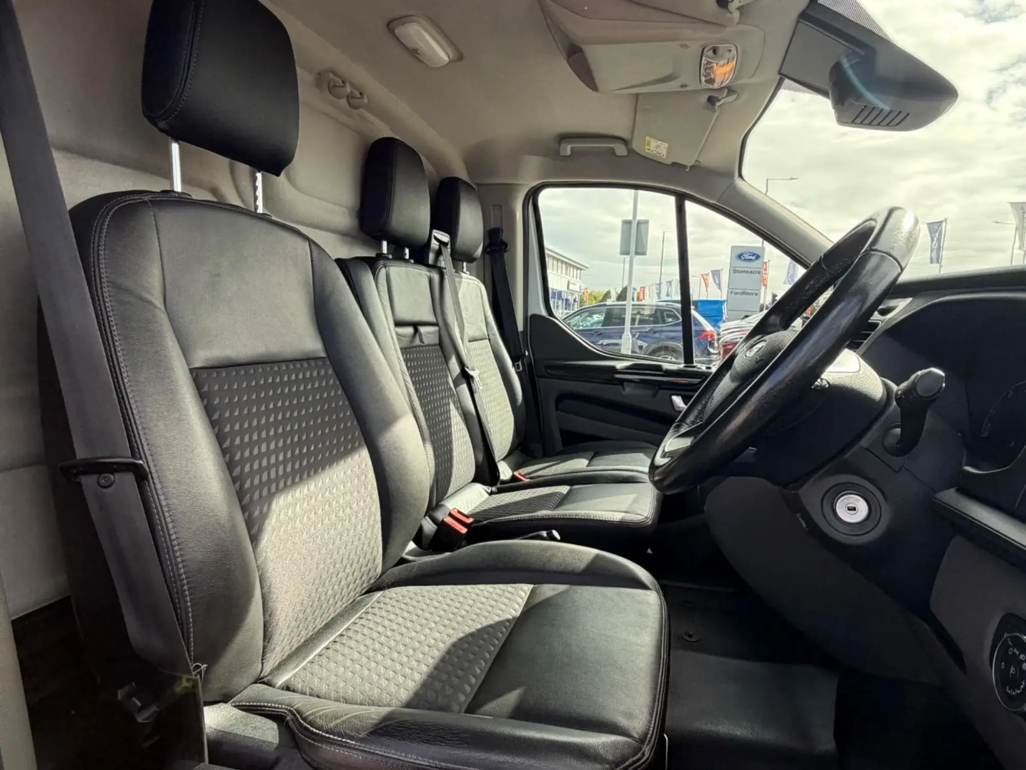 Ford Transit Custom Image 9 Ford Transit Custom Image 9