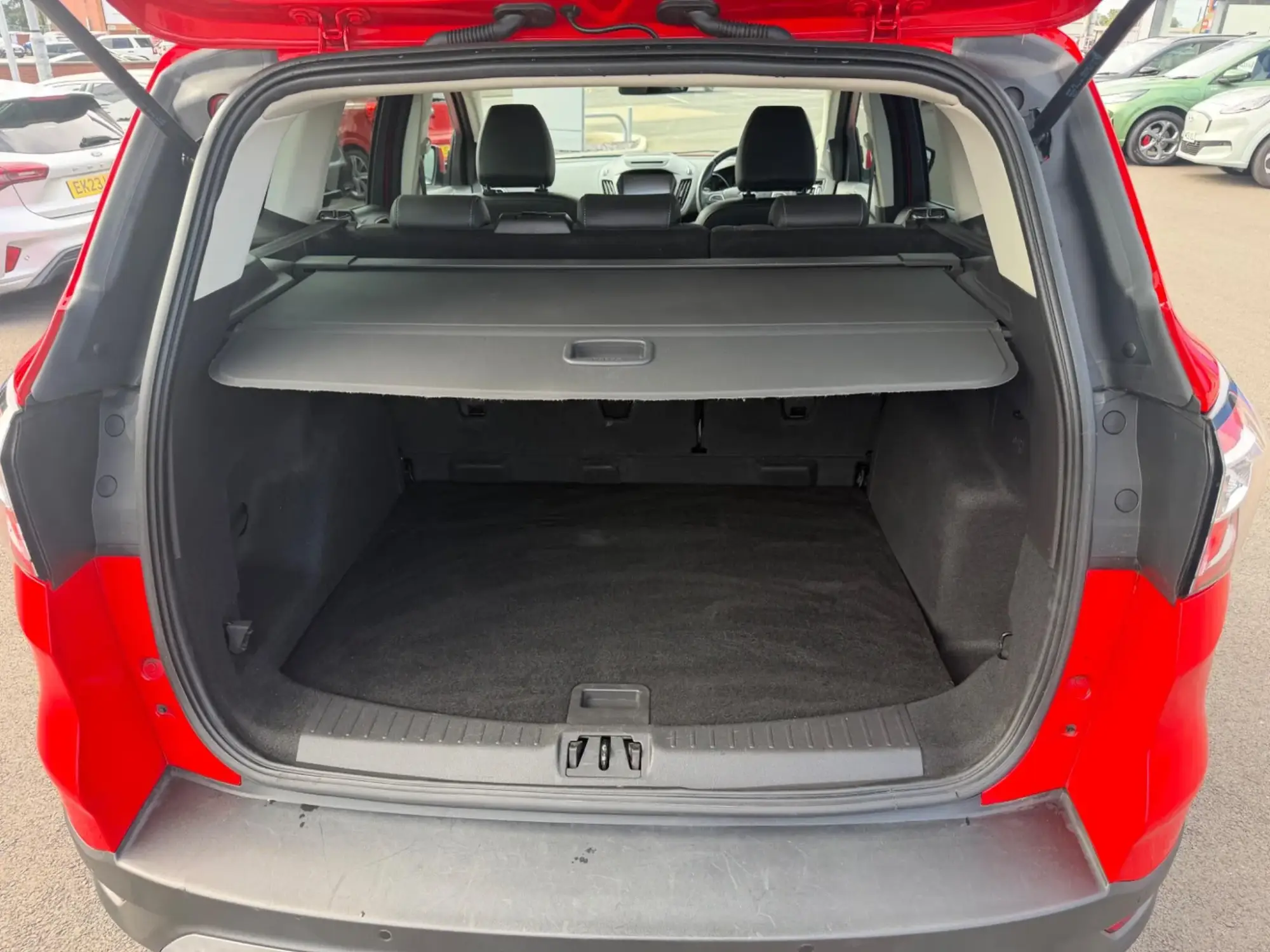 Ford Kuga Image 20