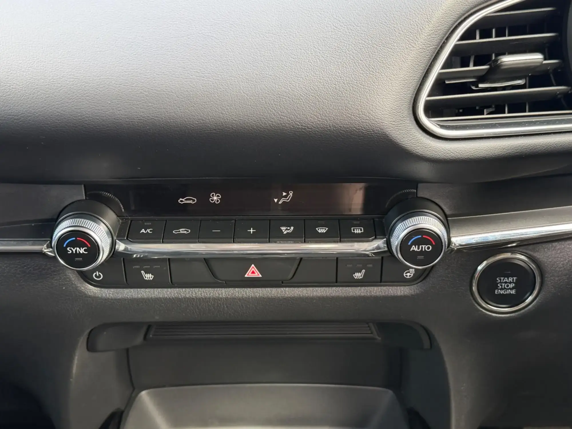 Mazda CX-30 Image 17