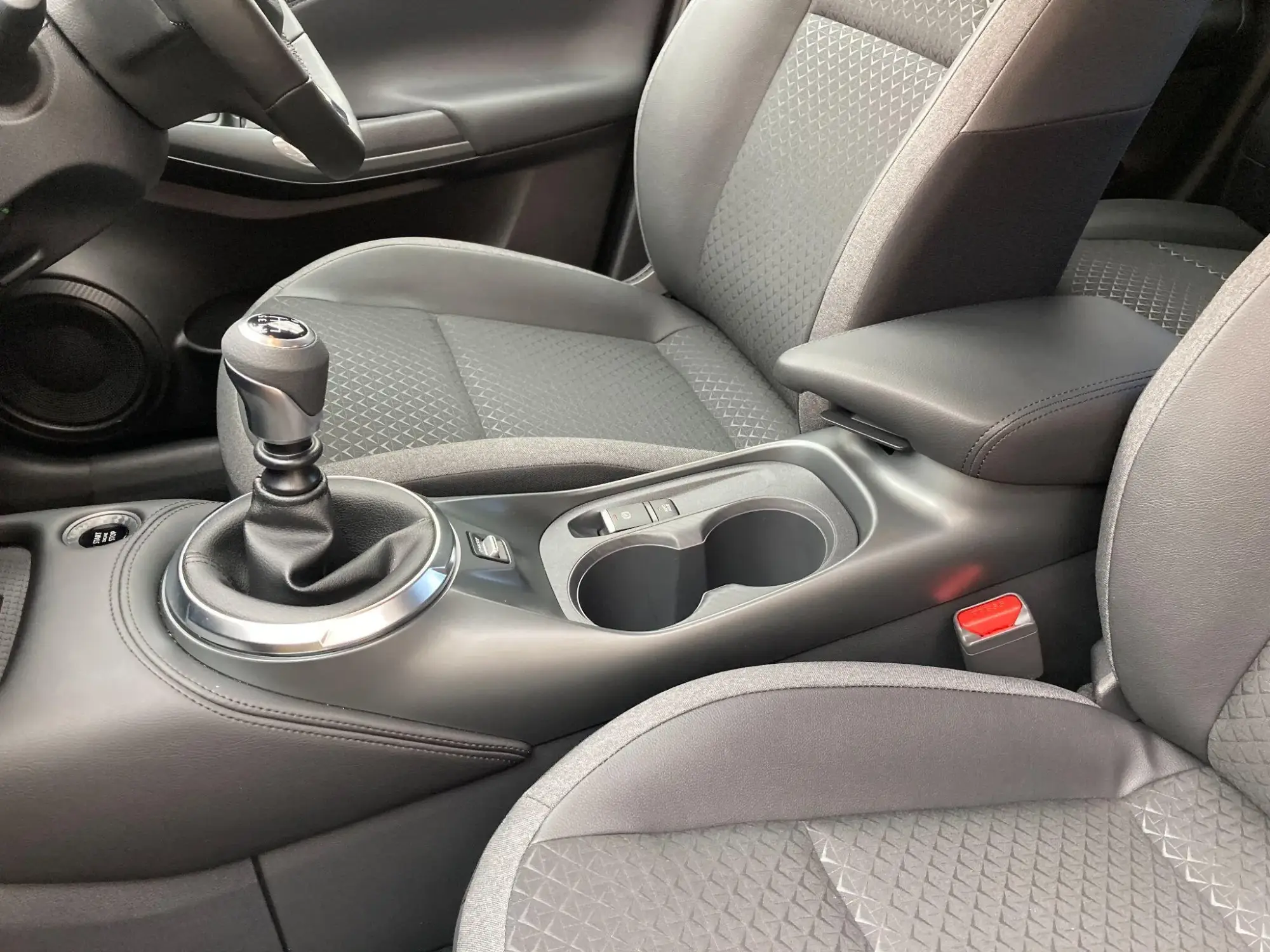 Nissan Juke Image 32