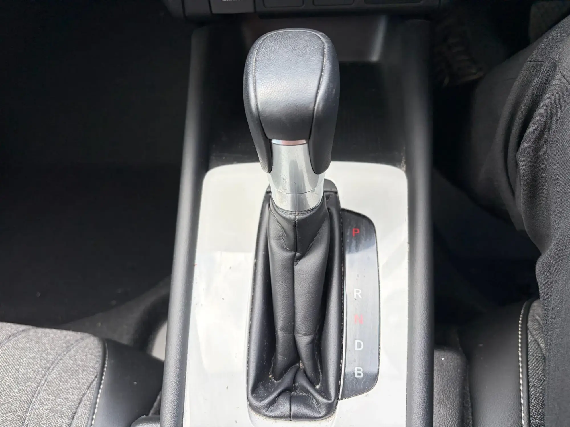 Honda Jazz Hybrid Image 10