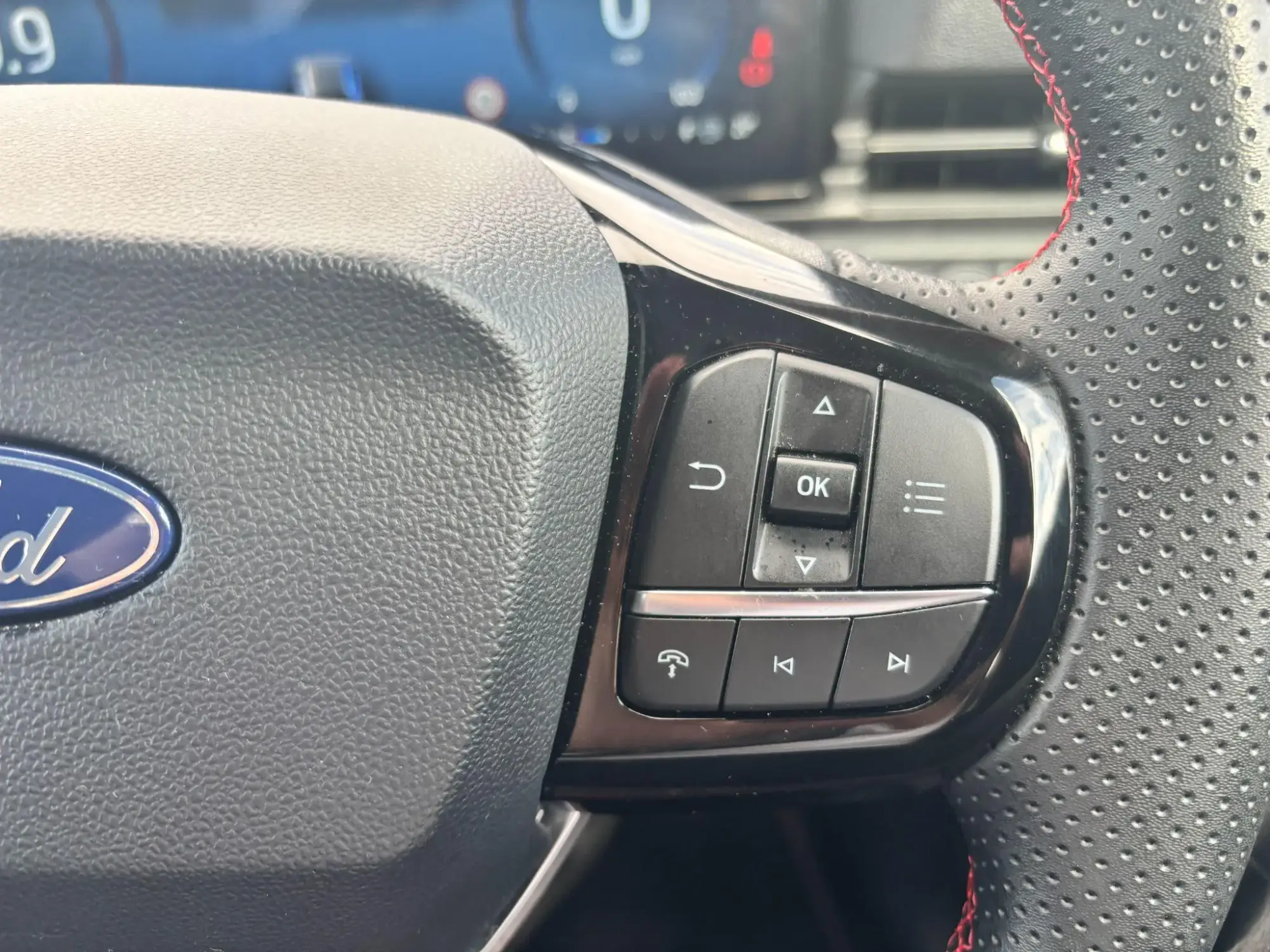 Ford Puma Image 18