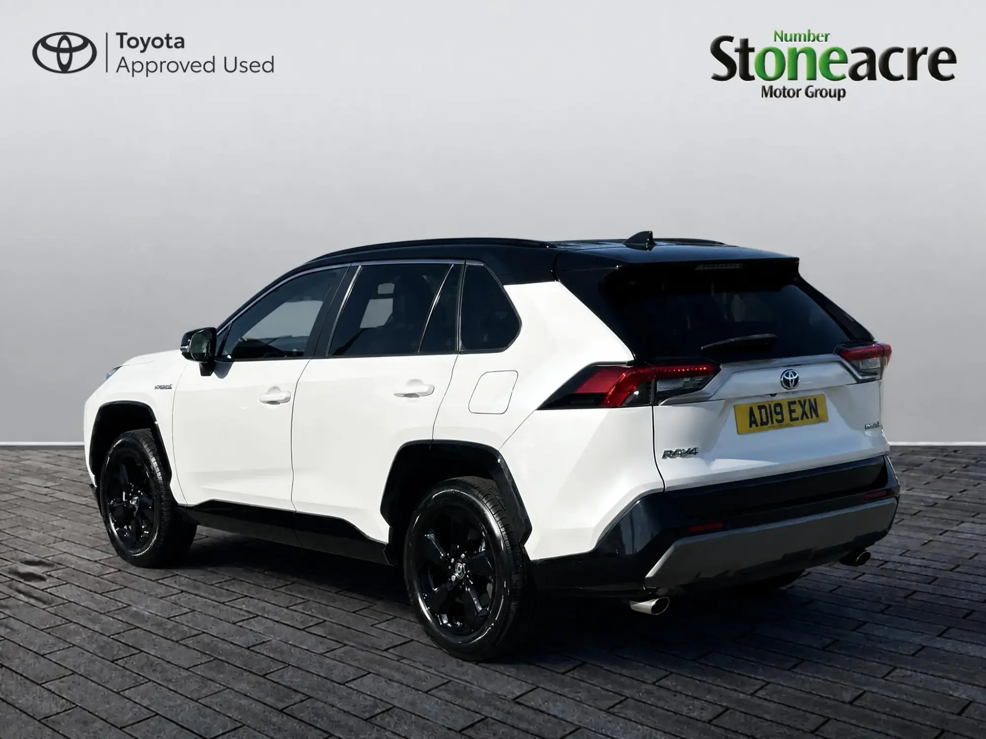 Toyota RAV4 Image 5