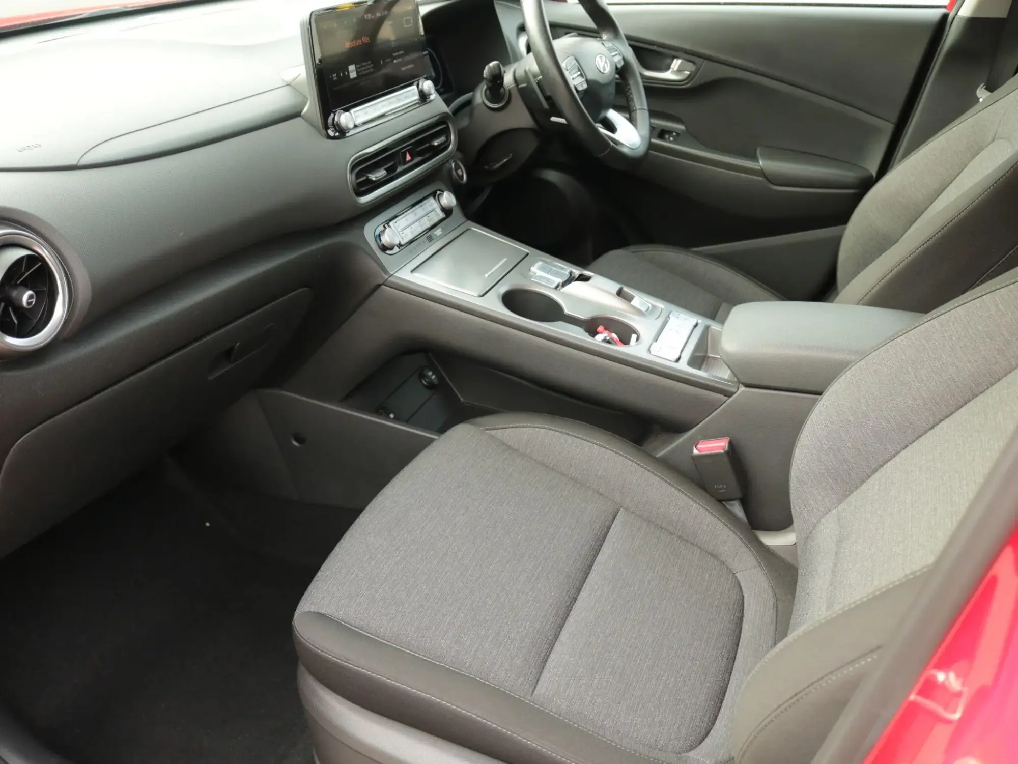 Hyundai KONA Image 17 Hyundai KONA Image 17