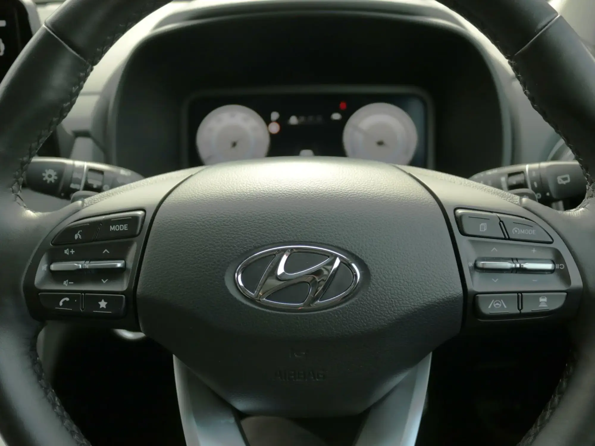 Hyundai KONA Image 19 Hyundai KONA Image 19