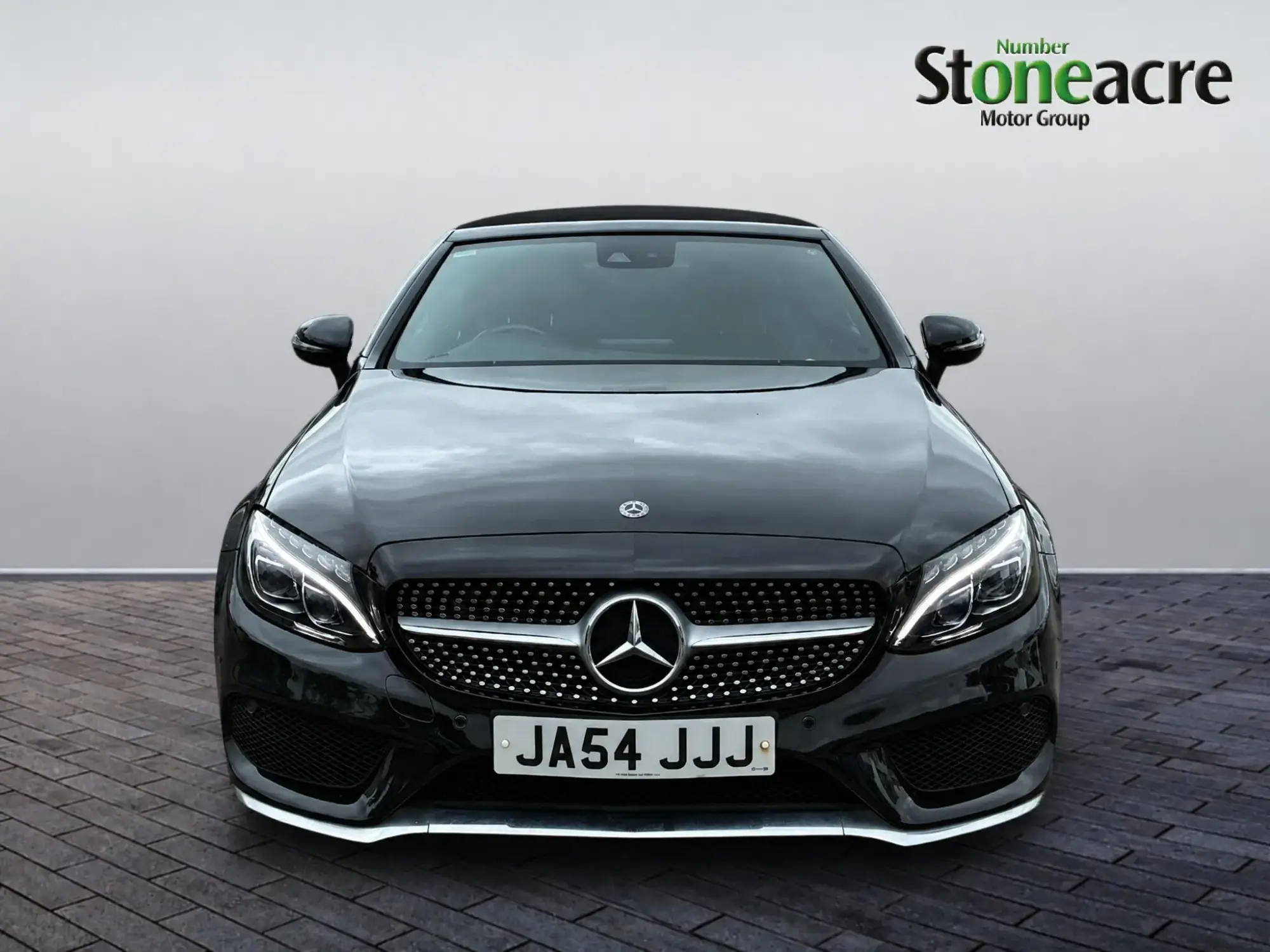 Mercedes-Benz C-Class C200 AMG Line 2dr Auto JA54JJJ Image 2 Mercedes-Benz C-Class C200 AMG Line 2dr Auto JA54JJJ Image 2