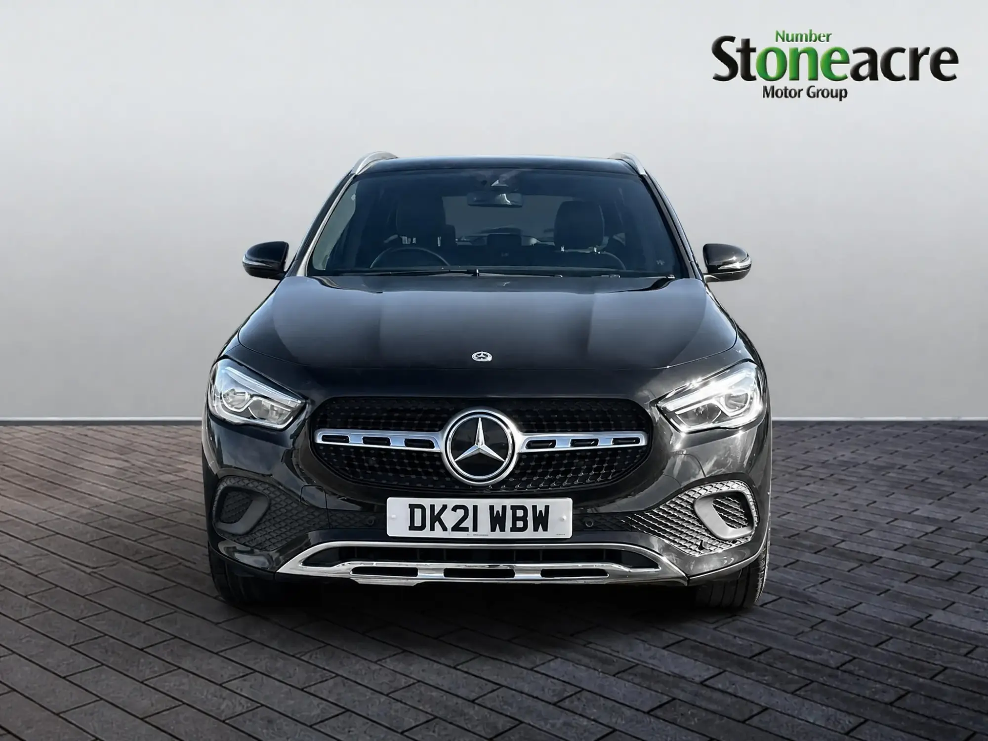 Mercedes-Benz GLA Image 2