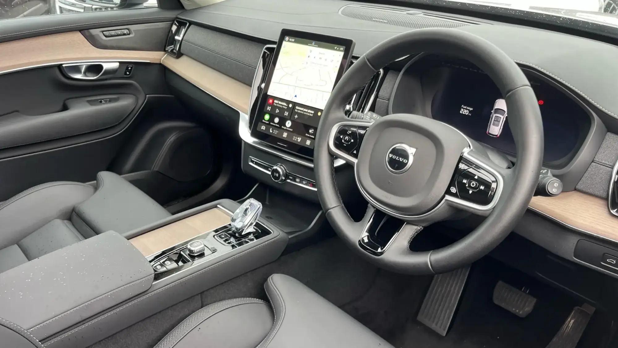 Volvo XC90 Plug-In Hybrid Image 4 Volvo XC90 Plug-In Hybrid Image 4